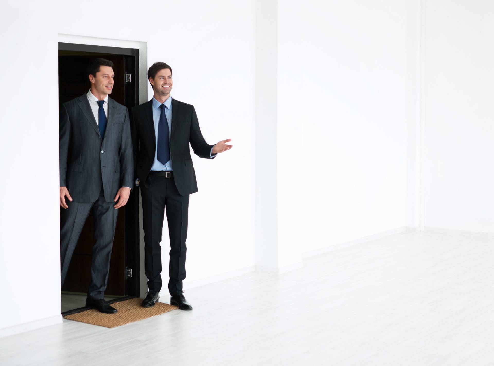 Elba Invest Inmobiliaria: los beneficios de comprar con un agente inmobiliario