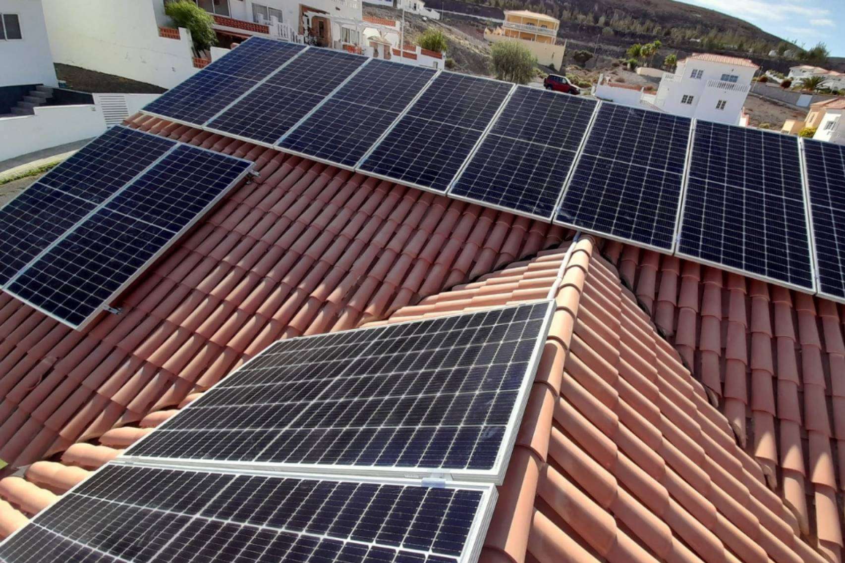 Estudio TermoSolar: ¿Qué medidas tomar para ahorrar ante el aumento imparable del precio de la luz?