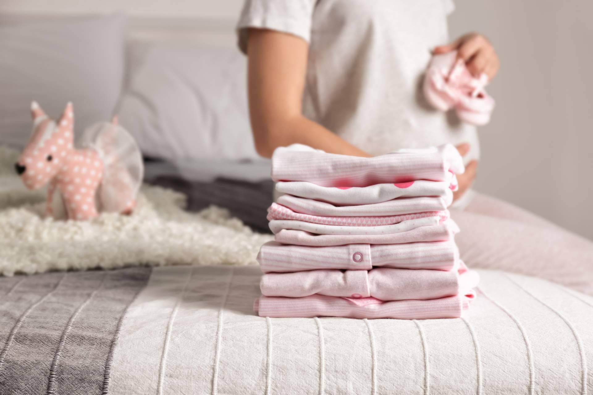¡Sí al color y al estilo! Comienza la nueva temporada otoño e invierno de ropa de bebé online
