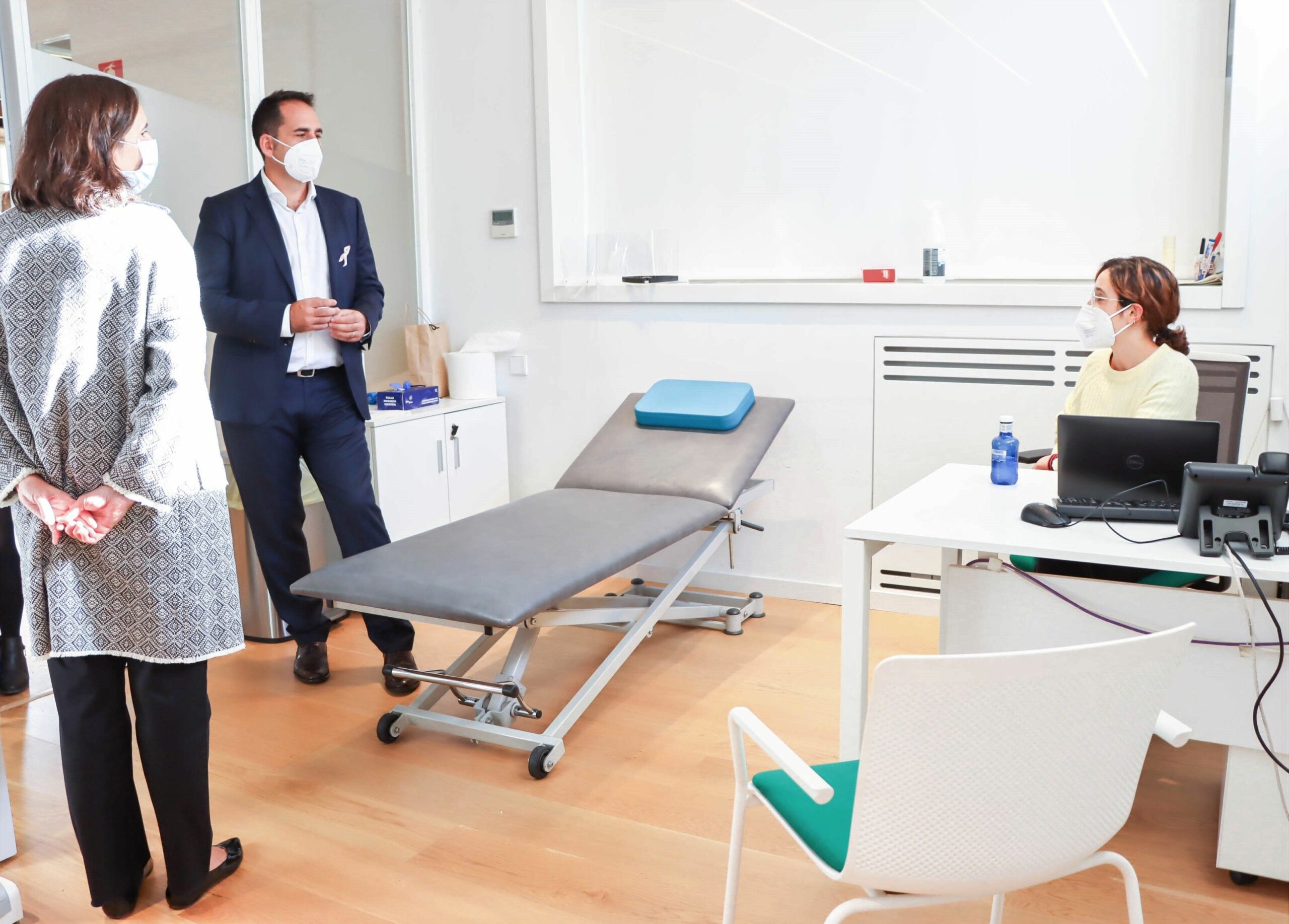 Allianz Partners colabora con la Asociación Española Contra el Cáncer por la detección precoz