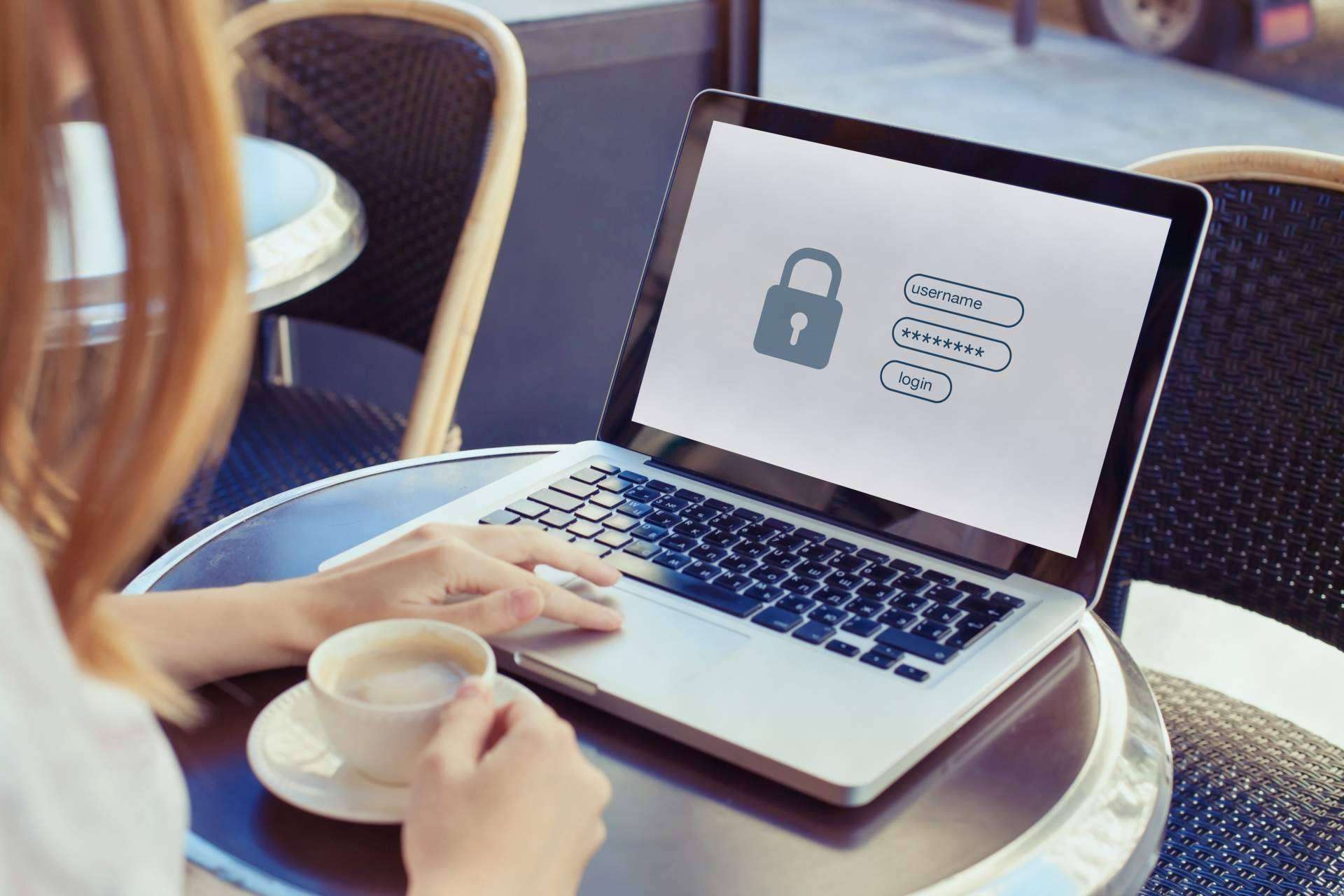 Hackrocks explica por qué es importante la seguridad informática en el teletrabajo en tiempos de COVID-19