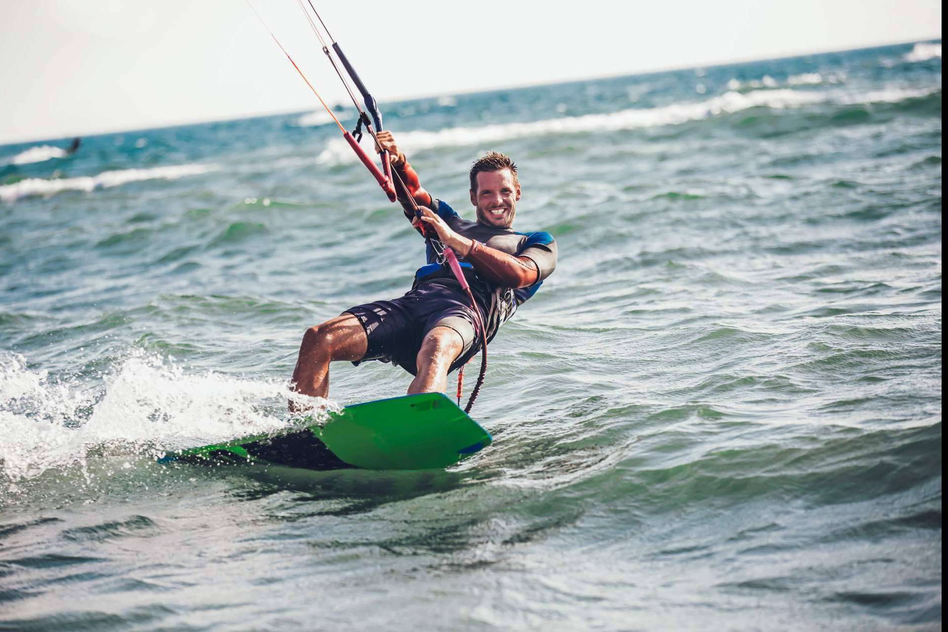 El curso kitesurf para principiantes de 3 Sixty Kite School incluye todo lo que se necesita para iniciarse en esta disciplina