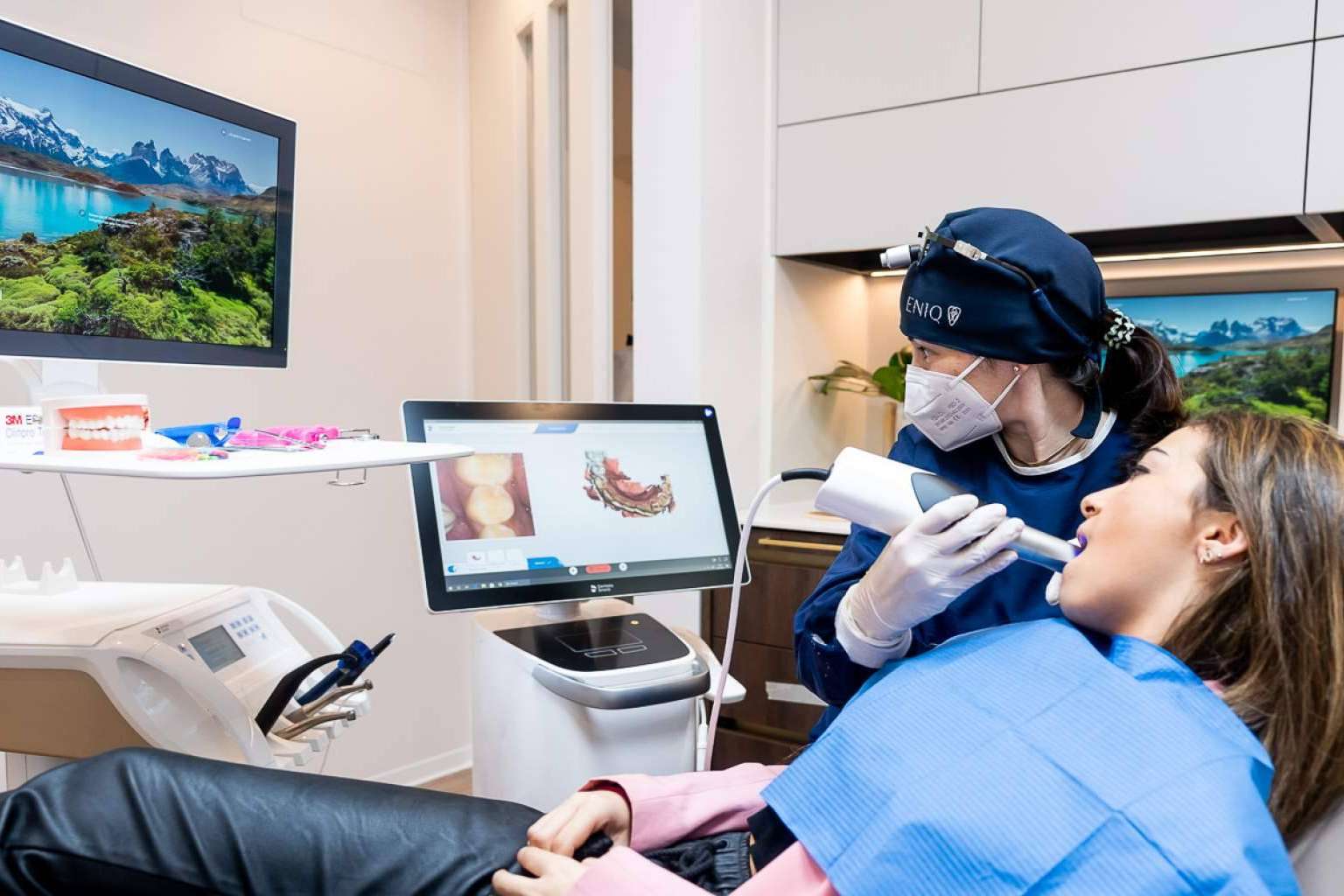Tratamiento de ortodoncia invisible en Madrid de Clínica Eniq, la mejor alternativa a los brackets tradicionales