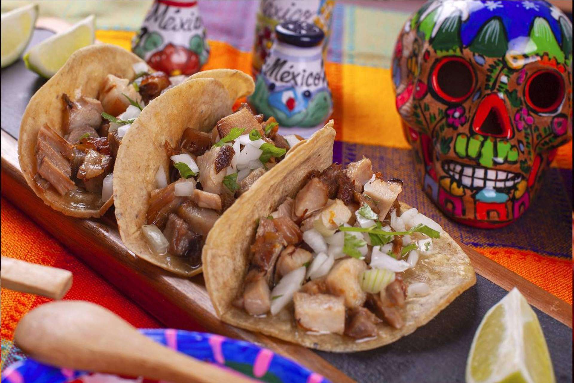 Disfrutar de una comida con los amigos o la familia en La Llorona