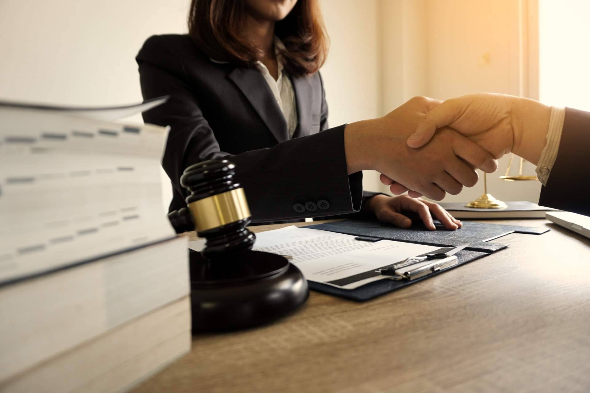 Feced Abogados, equipo de especialistas en el reclamo de tarjetas revolving