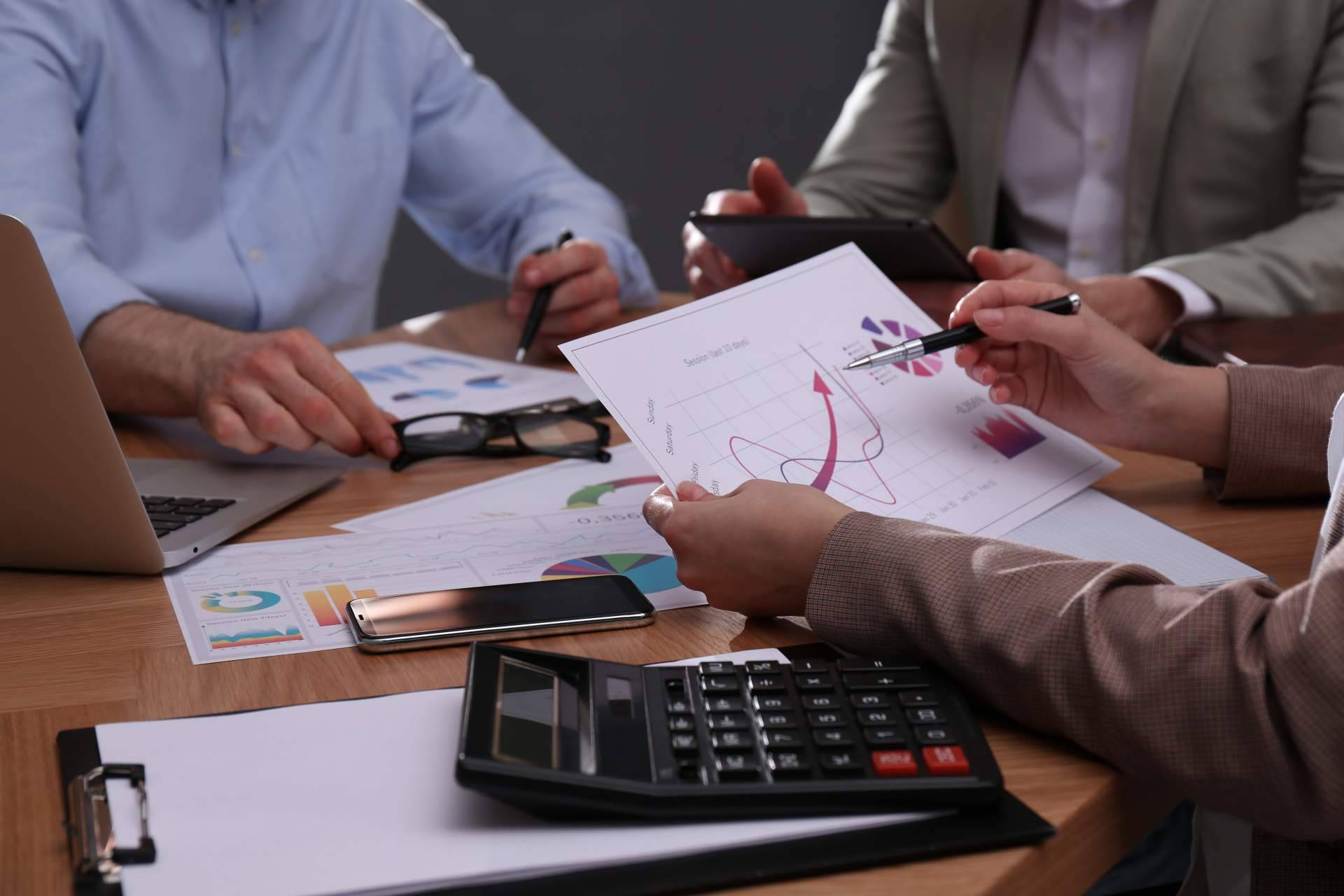 Préstamos para empresas y autónomos de la mano del equipo de profesionales de Casa de Crédito