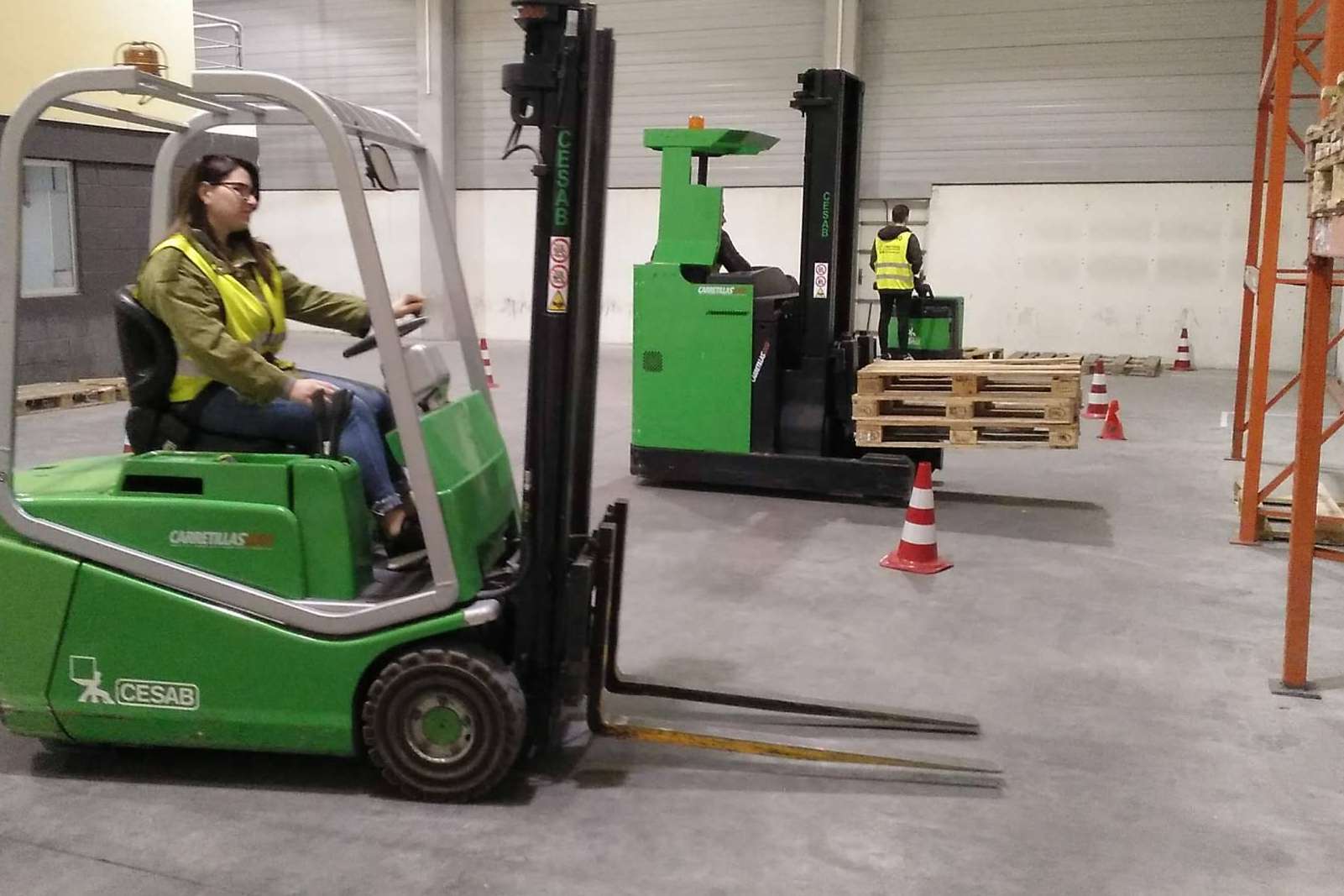 La importancia de contar con las bonificaciones de la Fundae para formar a los empleados, por Fadecom