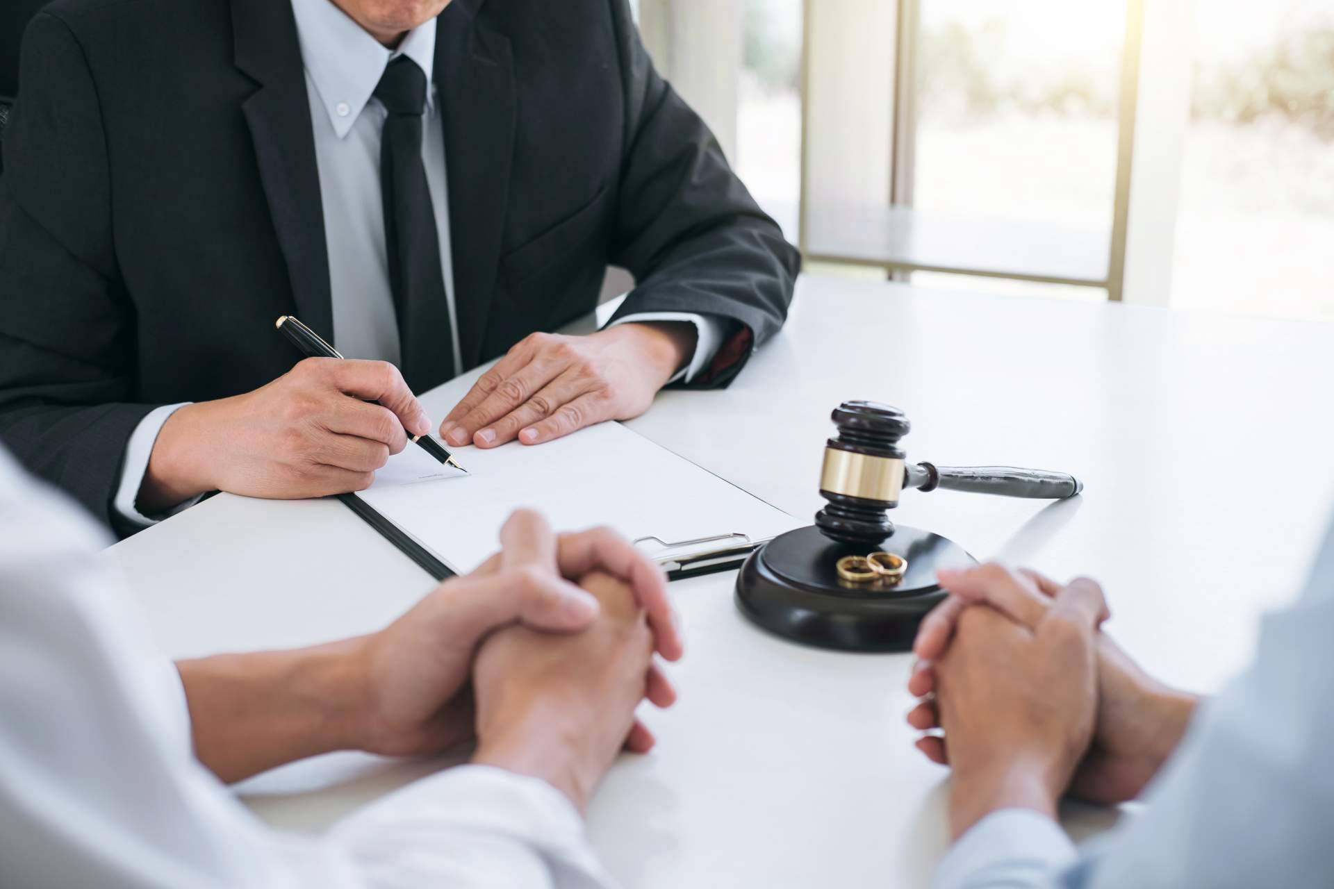 Abogados Cebrián ofrece abogados de divorcio exprés económico en Fuenlabrada
