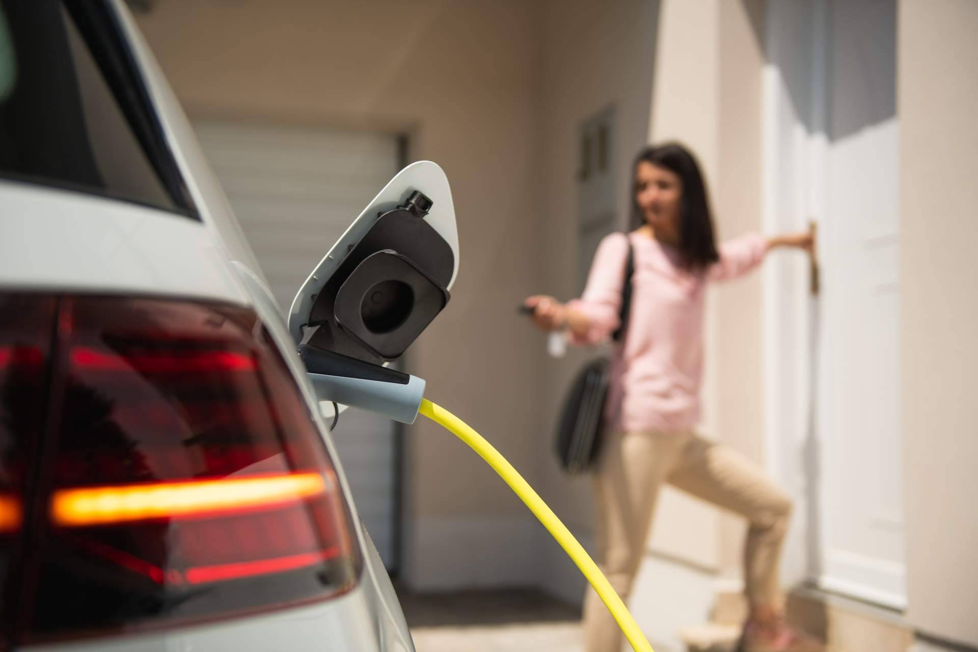 Quality Solar ofrece cargadores de coches eléctricos