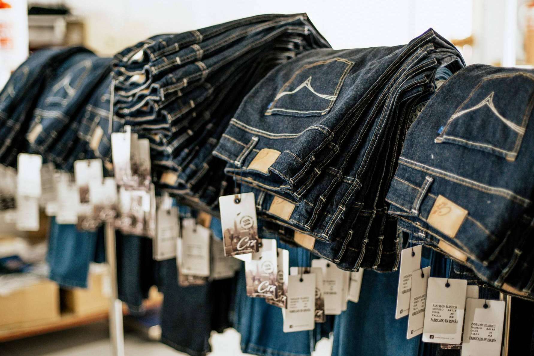 La nueva colección de moda vaquera para verano 2022 de CRZ