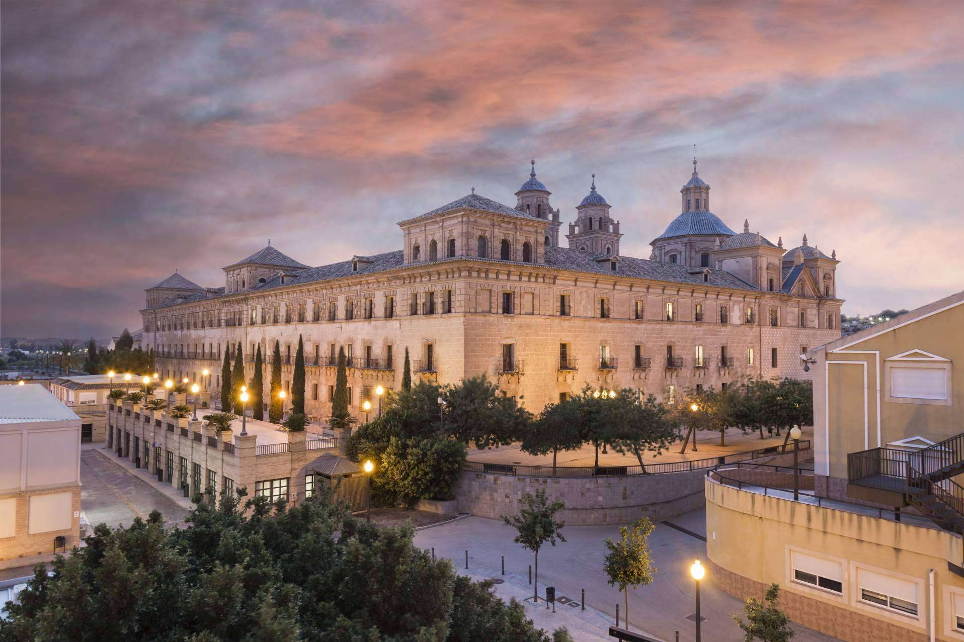 Postgrado en Odontología UCAM se posiciona entre los centros educativos con mayor reconocimiento nacional e internacional en el ámbito de la odontología