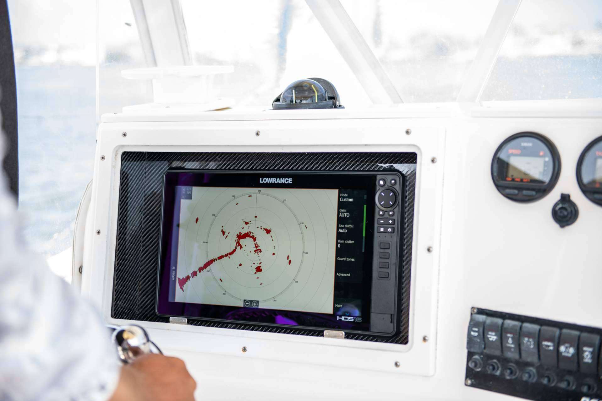 Servicio de Equiposnauticos.com, radares para barcos