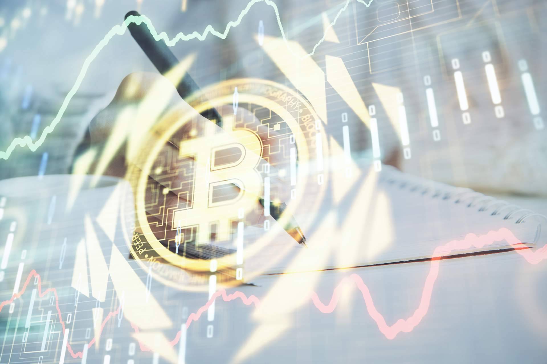 ¿Cómo invertir en criptomonedas bienes raíces?, la asesoría de Francisco José Suárez Díaz