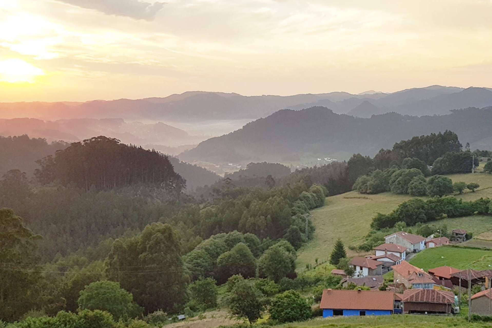Vivir en un lugar con ambiente tranquilo donde disfrutar del medioambiente, por la compañía inmobiliaria Iberia North