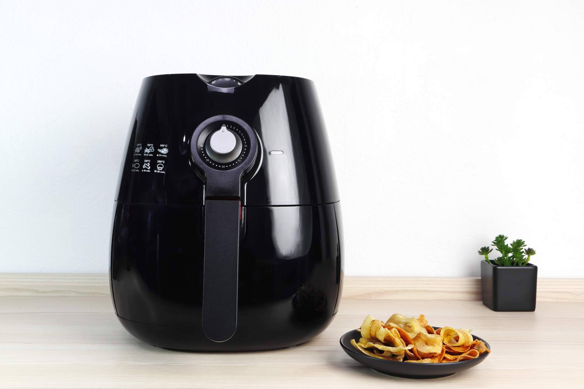 ¿Cuáles son los beneficios de cocinar con la freidora sin aceite de Bienestar 360?