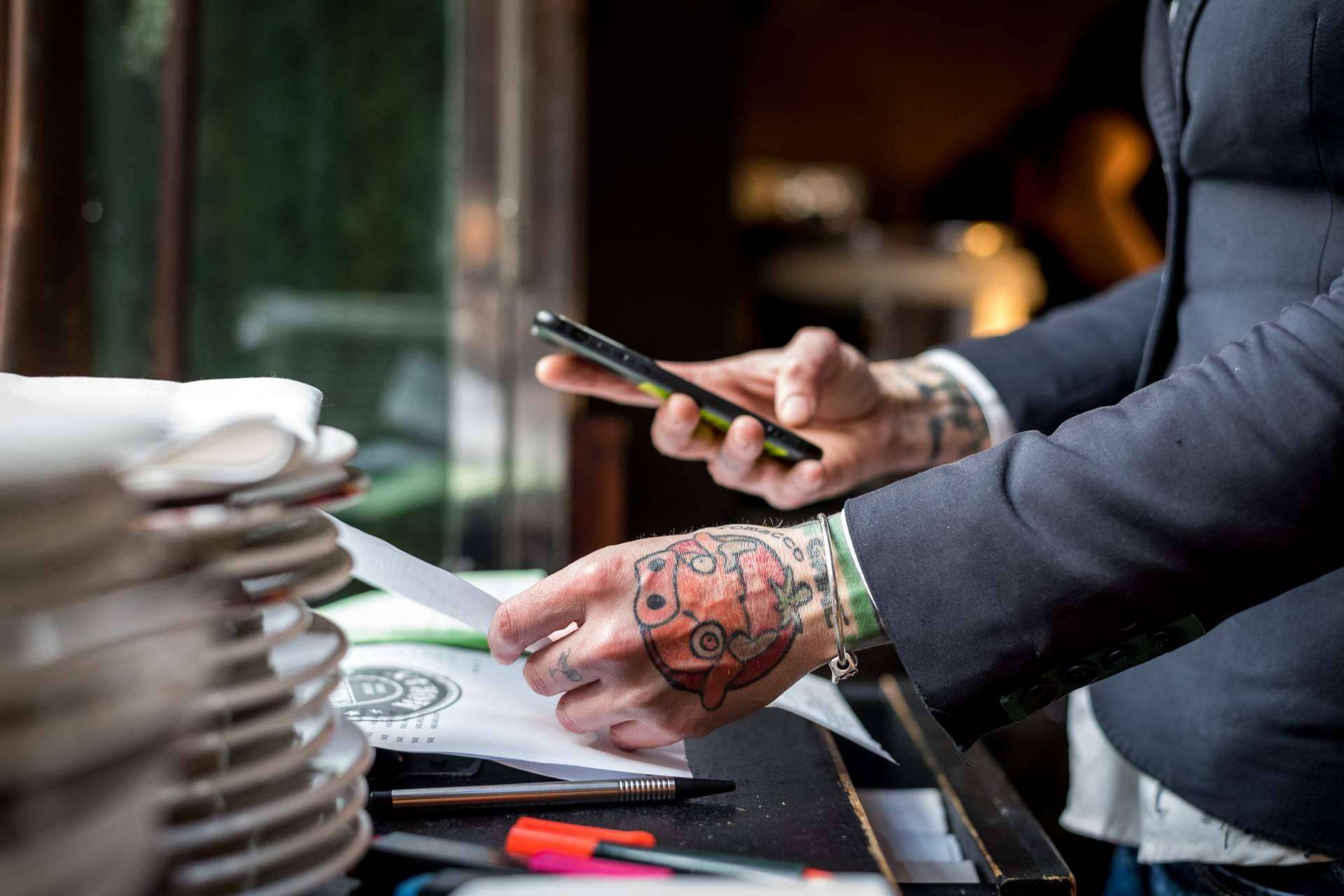Administrar pedidos y gestionar clientes de forma eficiente, con la aplicación Piola App
