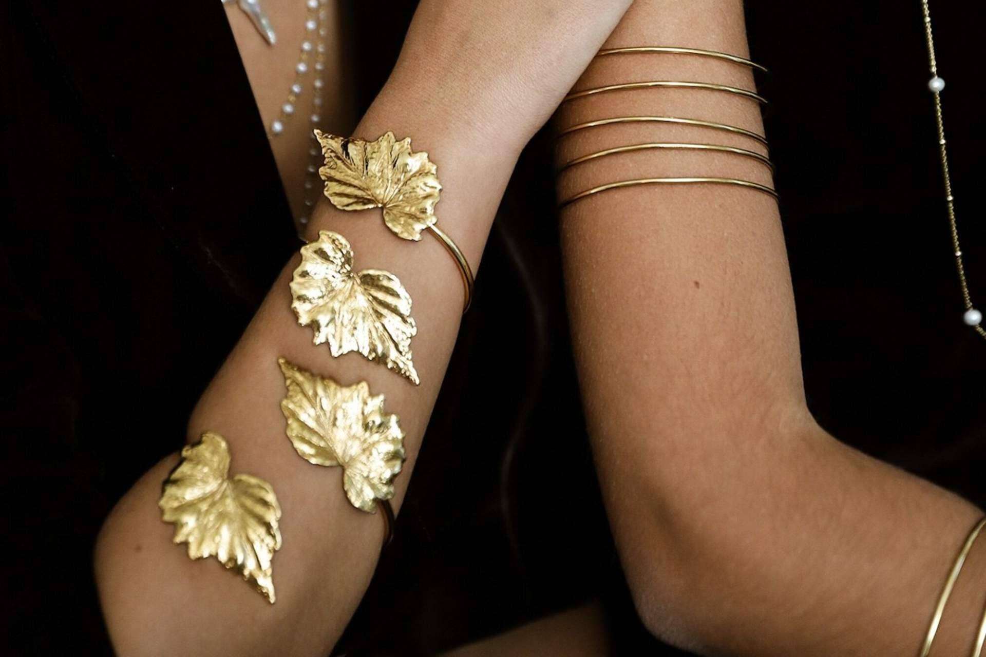Brazaletes de Trepillé y otros accesorios que se han convertido en tendencia