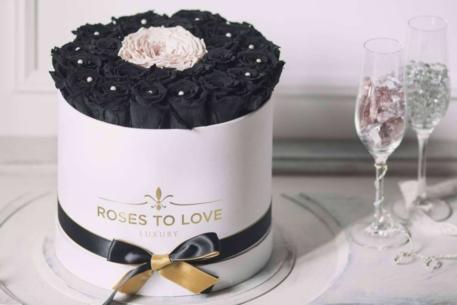 Regalar rosas preservadas con Roses To Love
