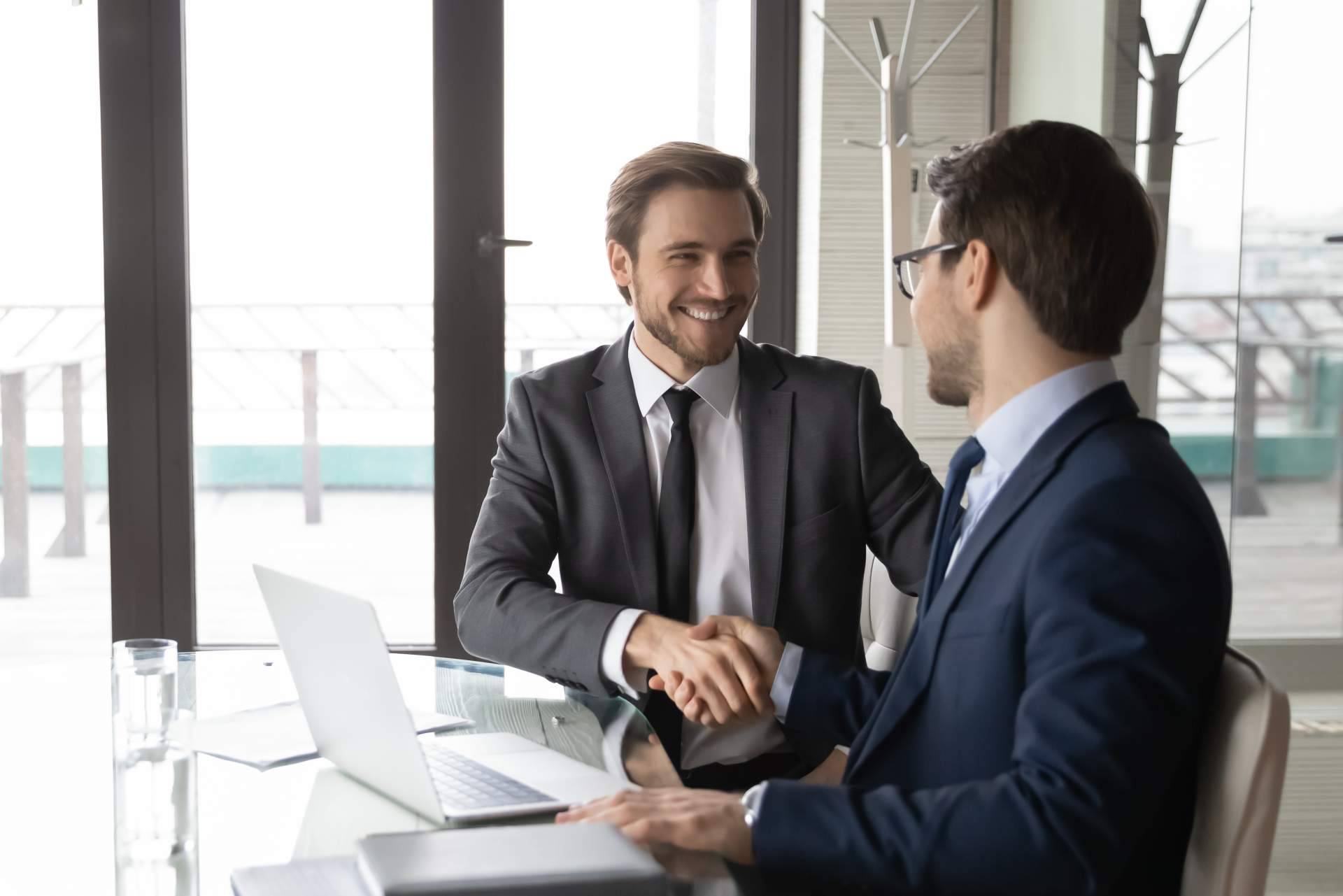 ¿Por qué es imprescindible contar con un seguro para empresas?, por Vista Seguros