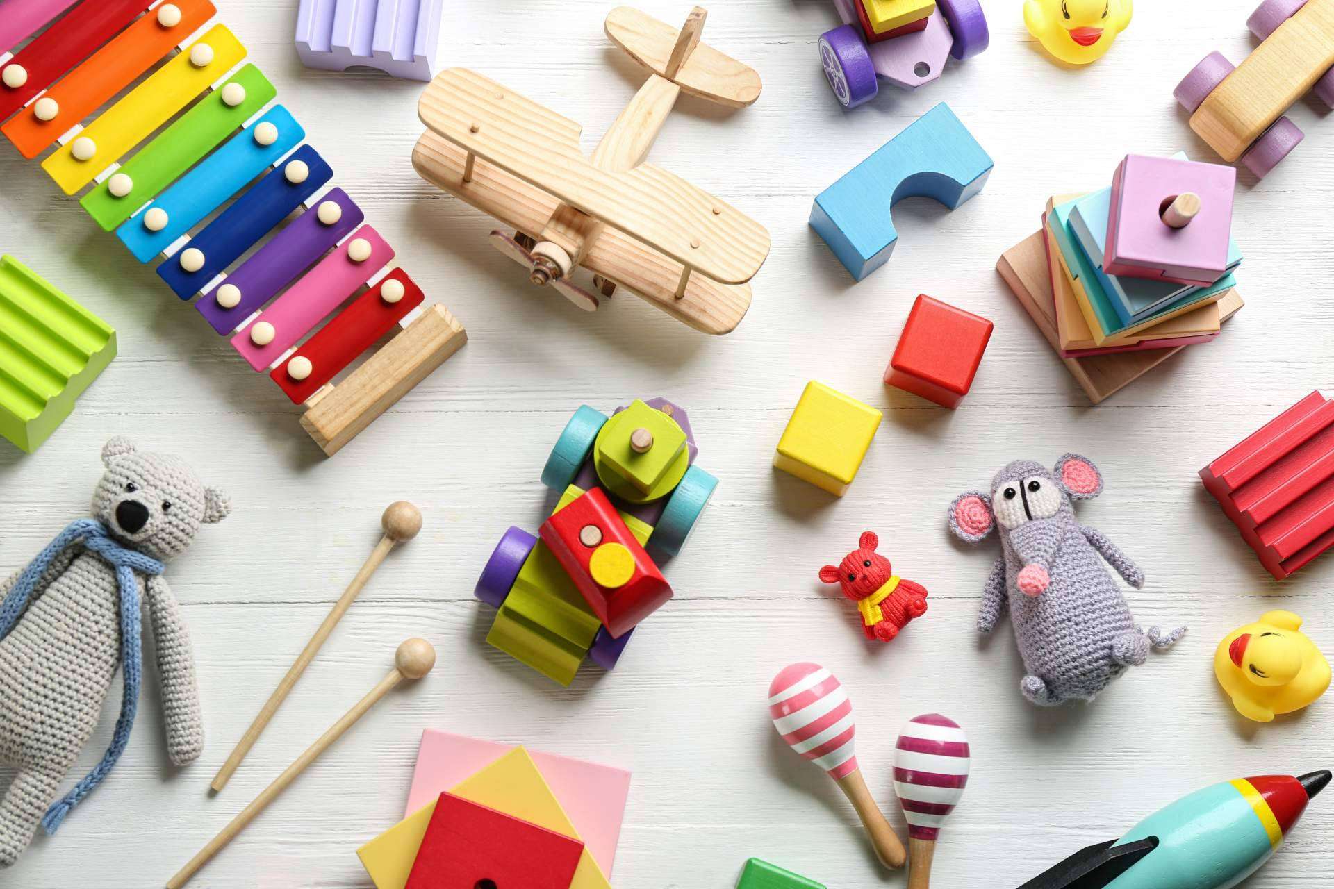 Novodistribuciones.com dispone de regalos personalizados y juguetes