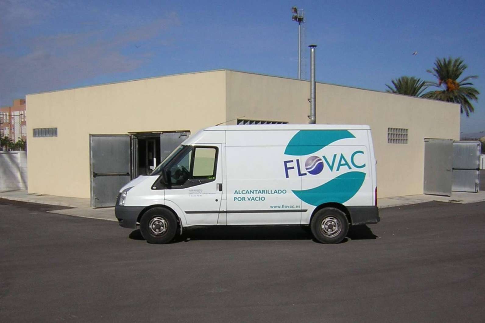 Finalista en los Premios a las Buenas Prácticas Locales por la Economía Circular el saneamiento por vacío Flovac instalado en Santa Pola