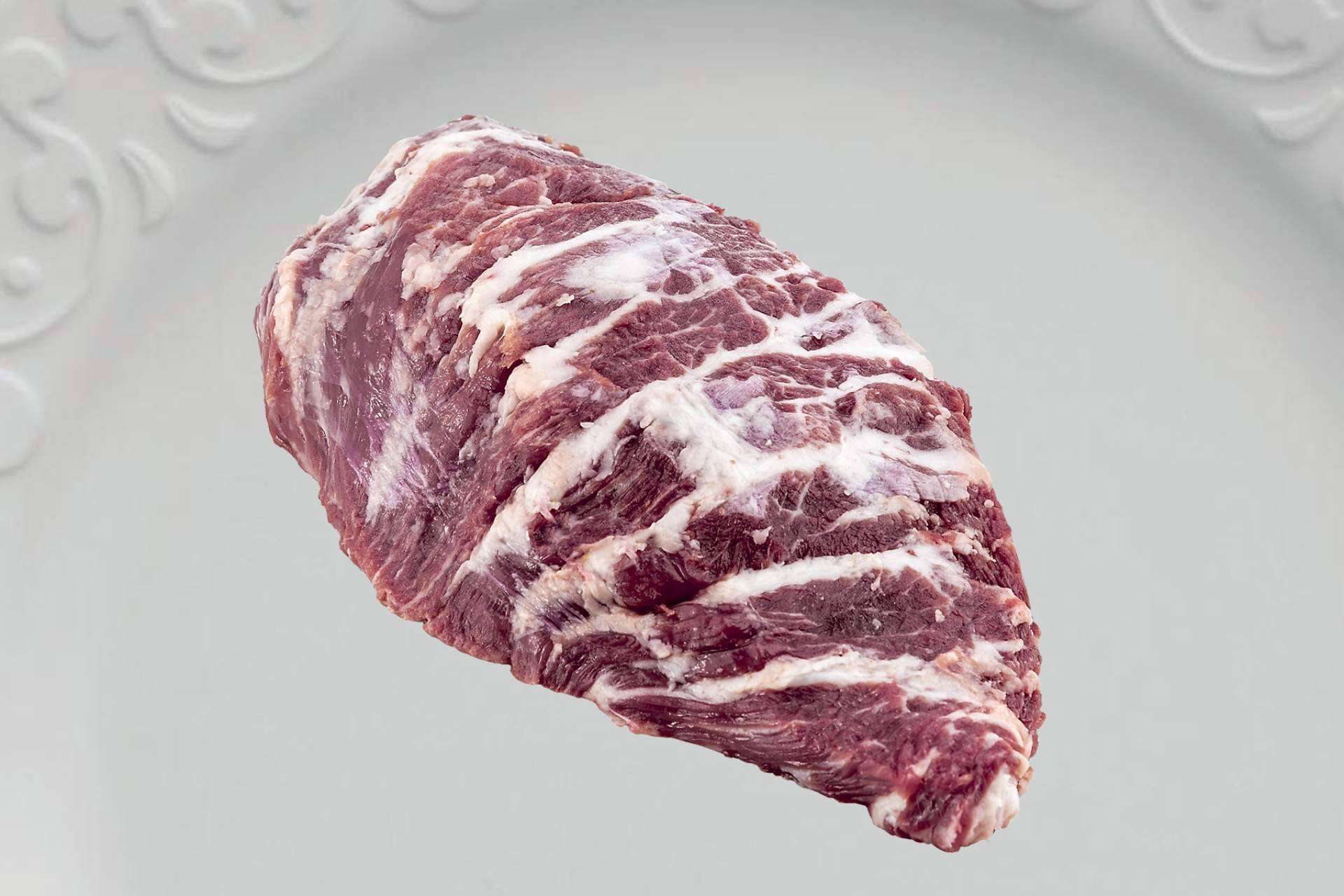 Productos ibéricos, el componente estrella de Cárnicas Segundín S.L. que convertirá un encuentro casual en toda una experiencia gastronómica vital