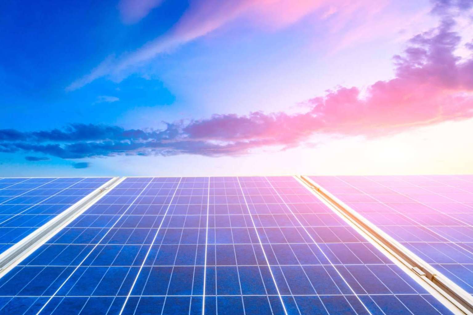 ¿Qué ahorro supone la instalación de placas solares en Málaga?, por la firma Energías Lumilec