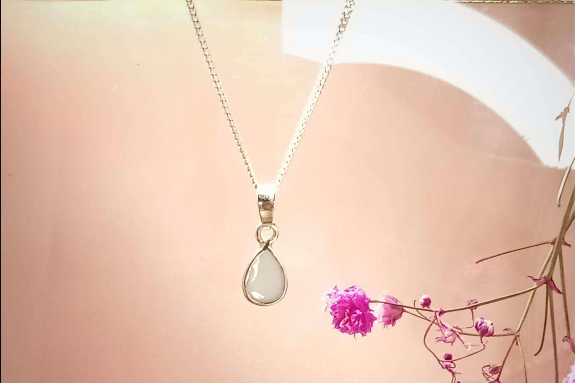 Joyas de leche materna con Mamá de Lujo