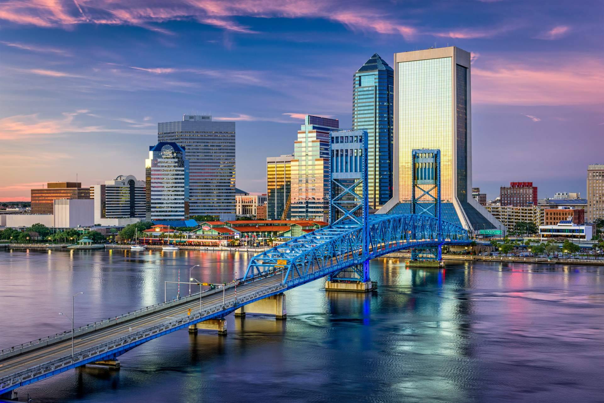 Jacksonville sustituirá los tanques sépticos por un sistema por vacío