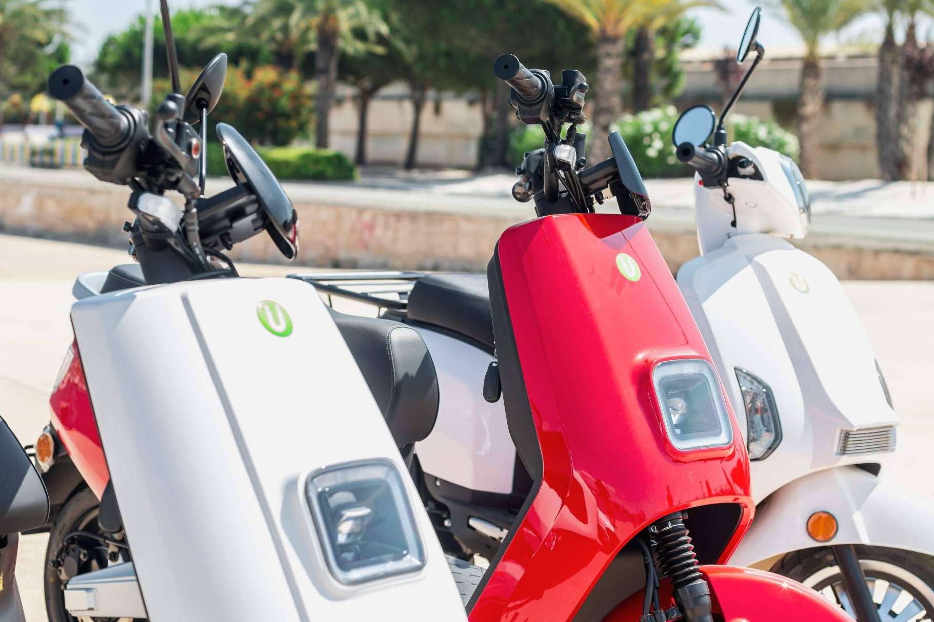 MotoAndalucia Sevilla permite probar la moto eléctrica de reparto más vendida de España los días 10, 11 y 12 de febrero