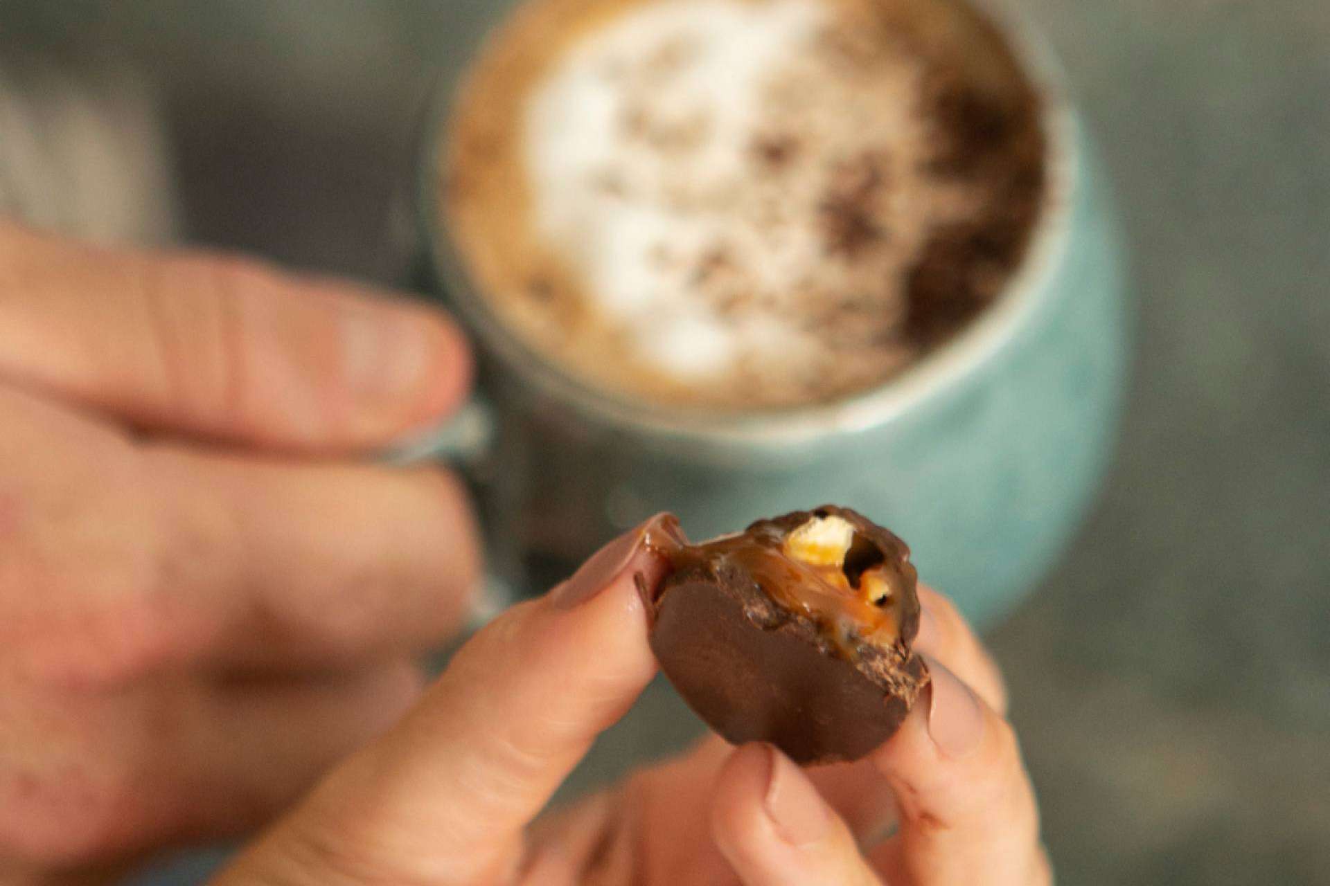 Nuche, la nueva marca de bombones de chocolate con forma de nuez que causa furor en Europa