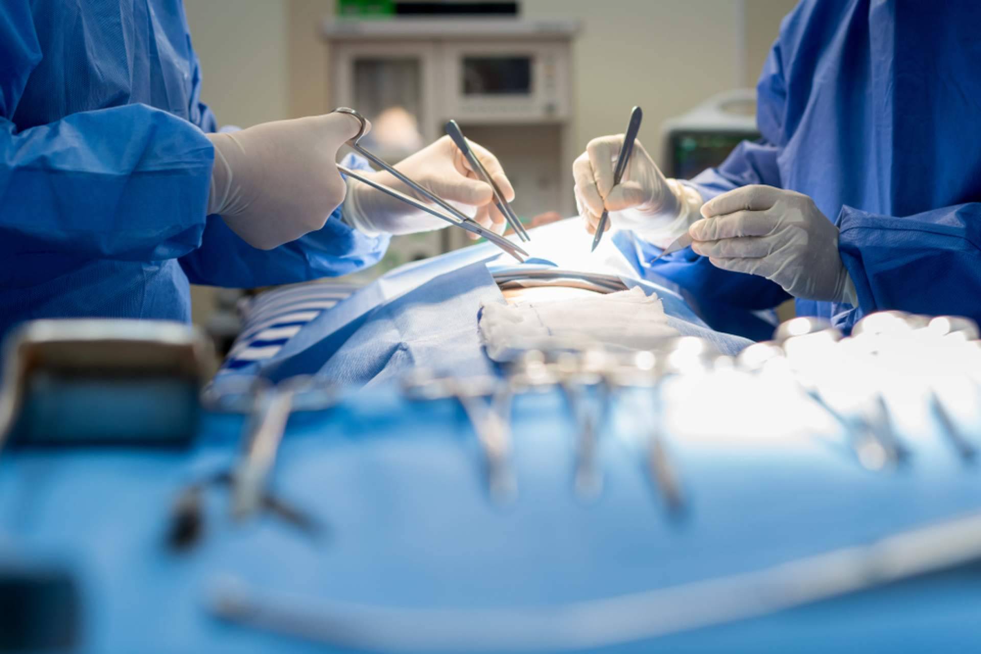 Los médicos especialistas de InnovaCirugía son unos de los pioneros en técnicas y cirugías de quiste pilonidal