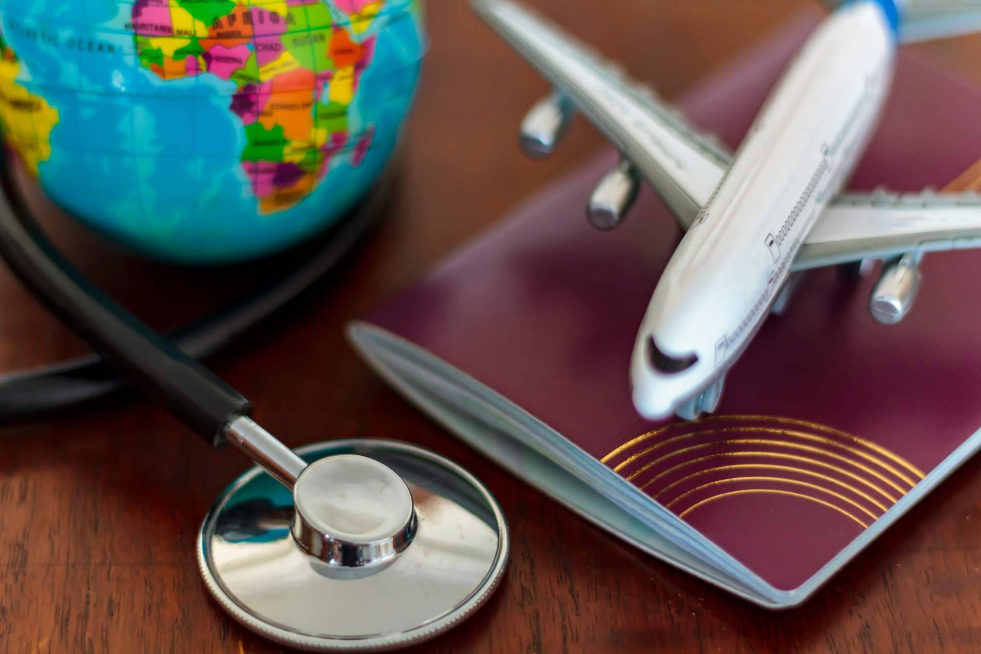 Motivos por los cuales contratar un seguro de salud para estudiantes internacionales en España, por Coverontrip