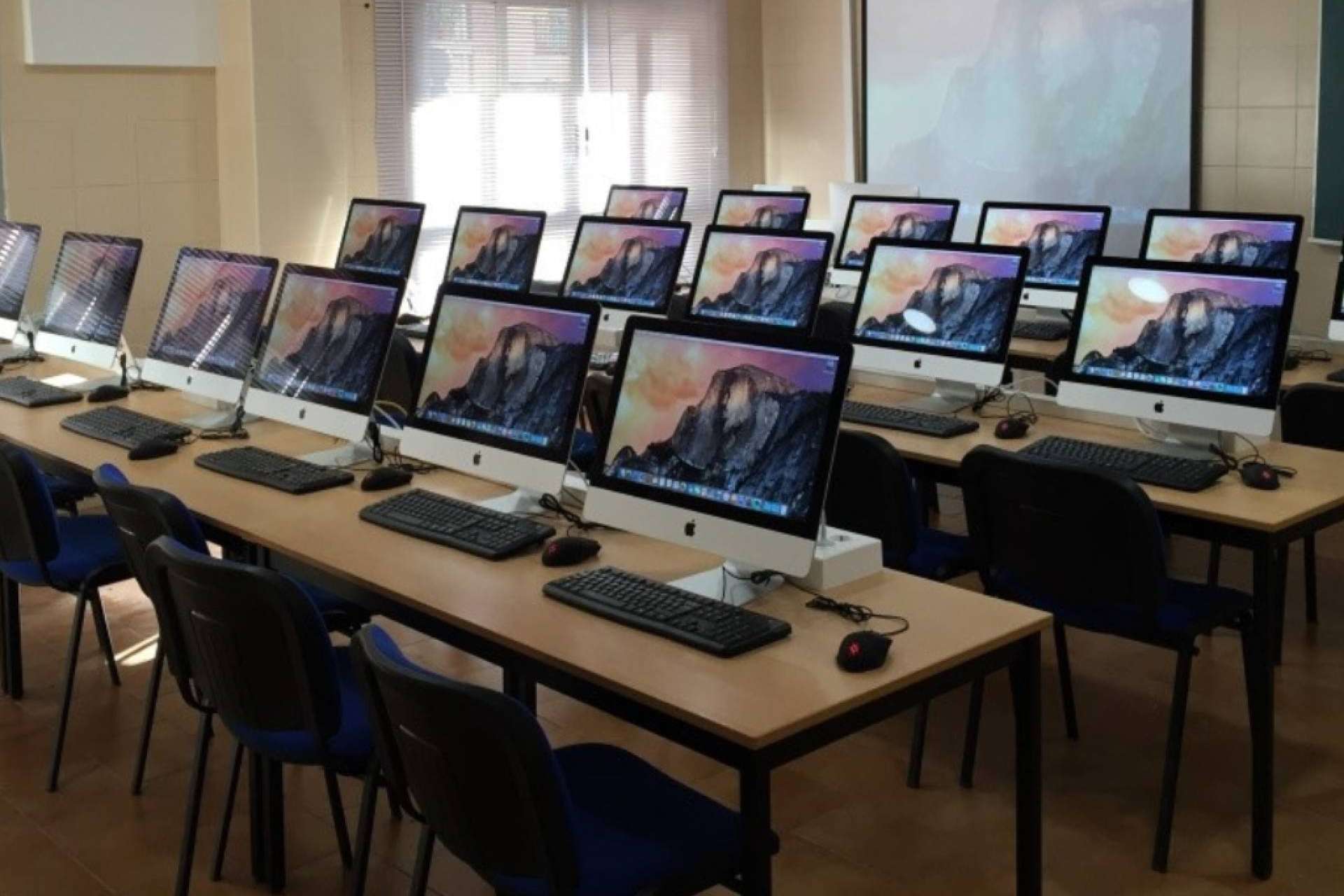 La escuela de formación profesional, Progresa, ofrece estudios tecnológicos