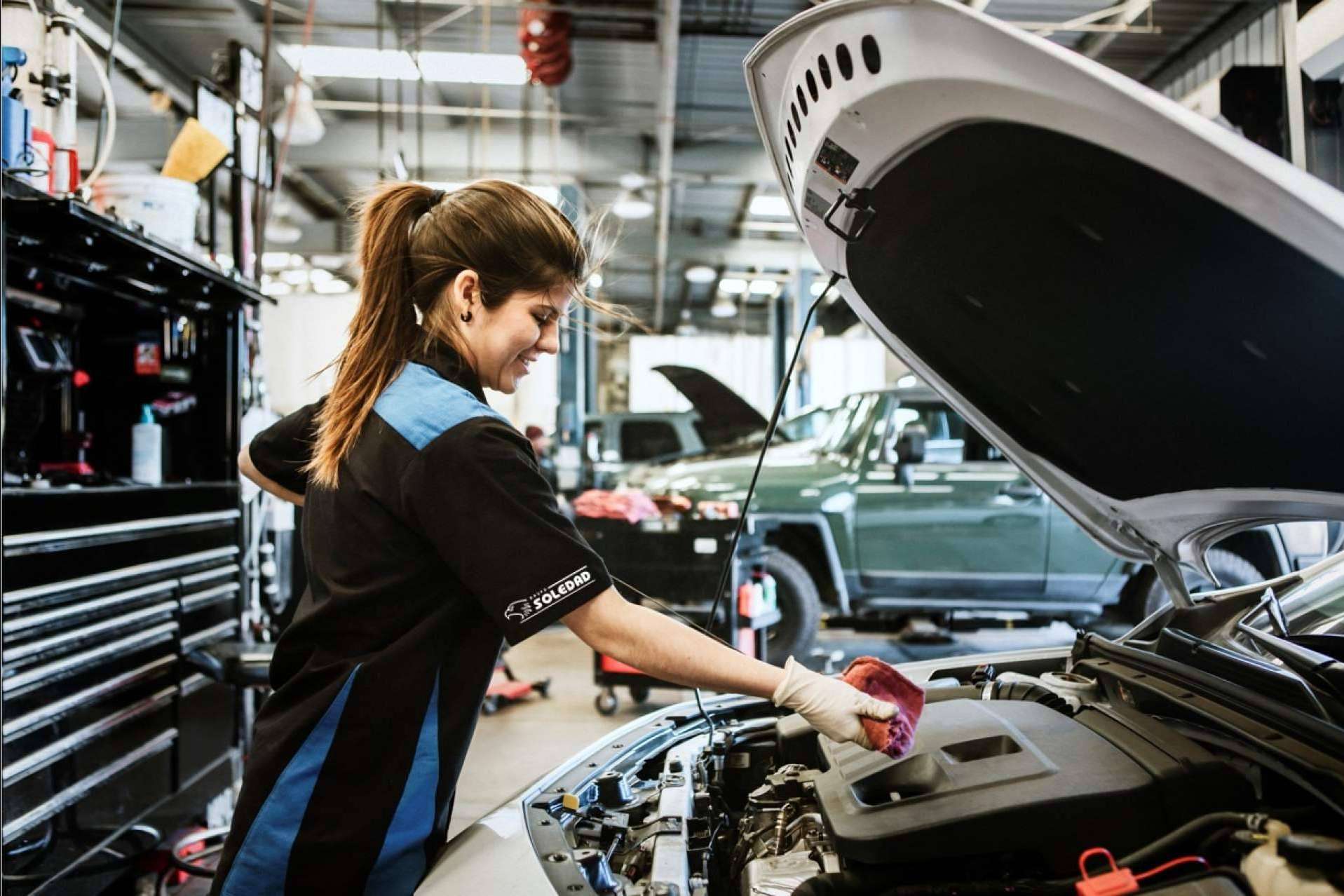 La importancia de hacer una revisión al coche antes de acudir a la ITV