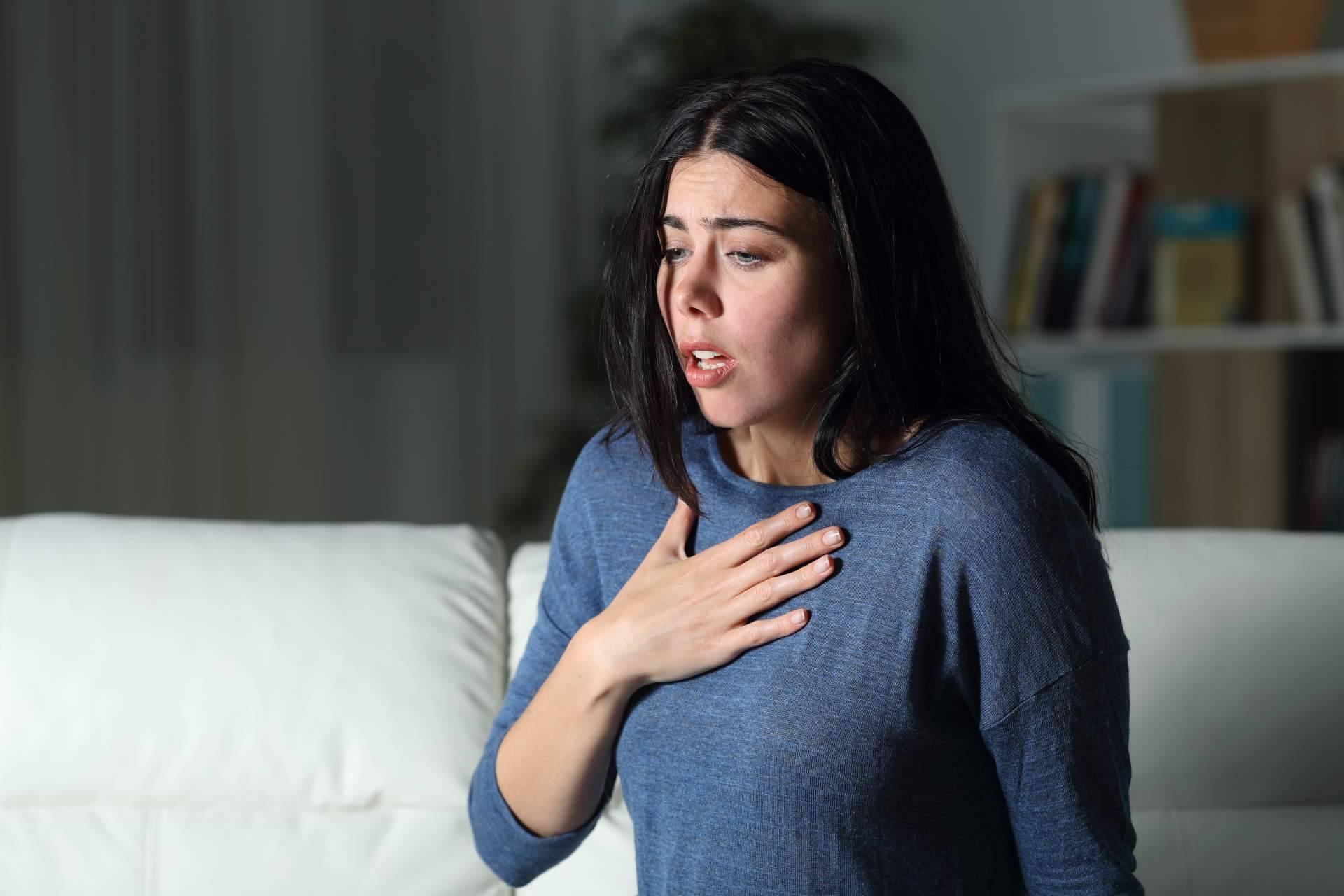 Problemas derivados del estrés y la ansiedad, la inseguridad y el miedo, con Centro Médico Bravo