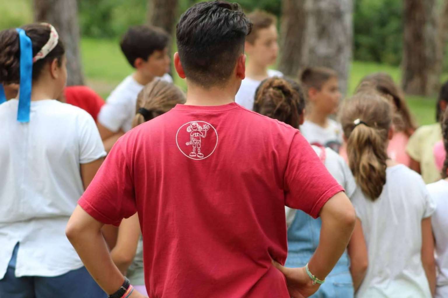 ¿Qué se debe saber sobre los campamentos de verano 2023 de Aula Joven?