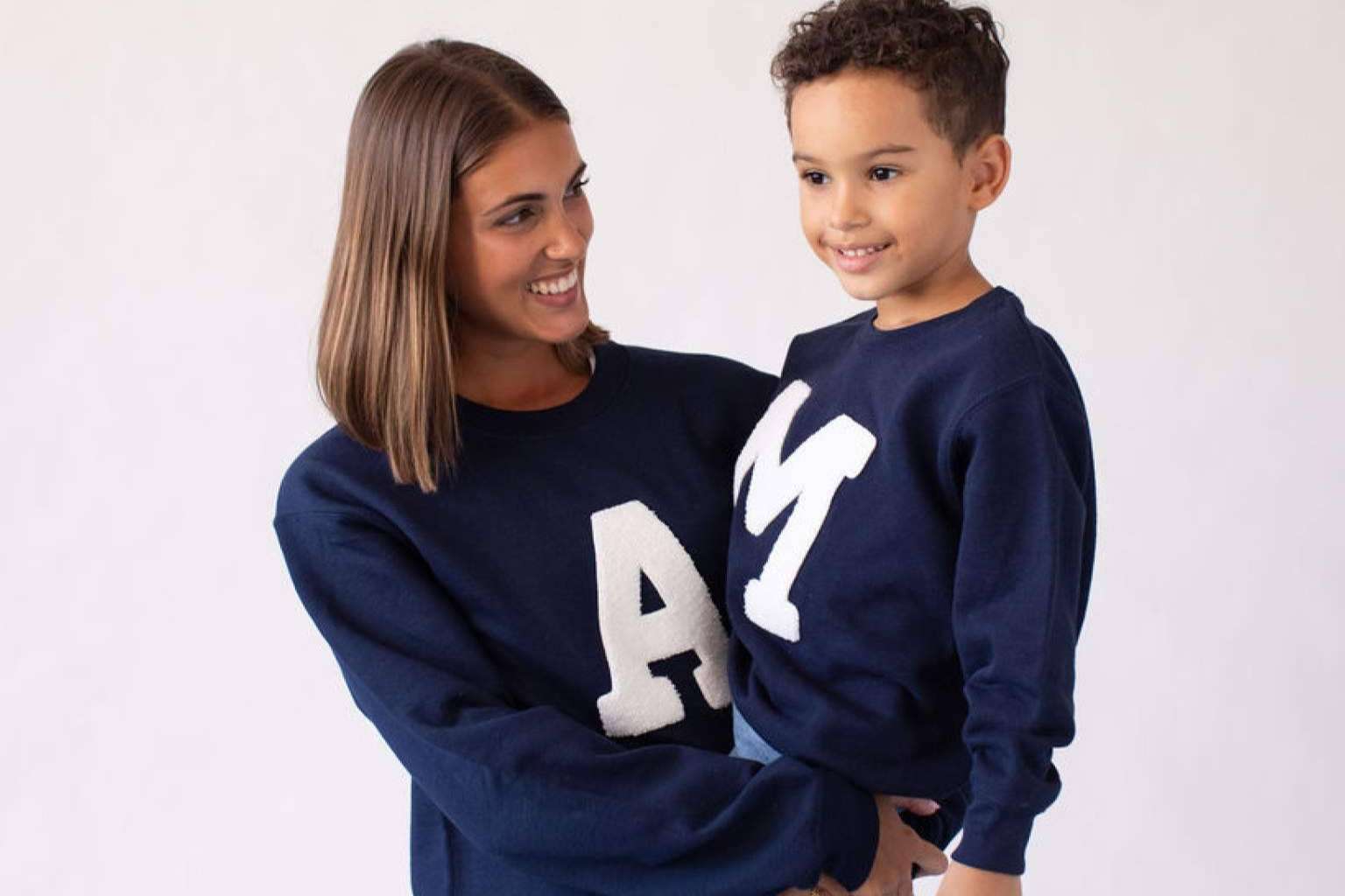 Día de la Madre de la mano de Anitials, regalos personalizados de ropa y complementos