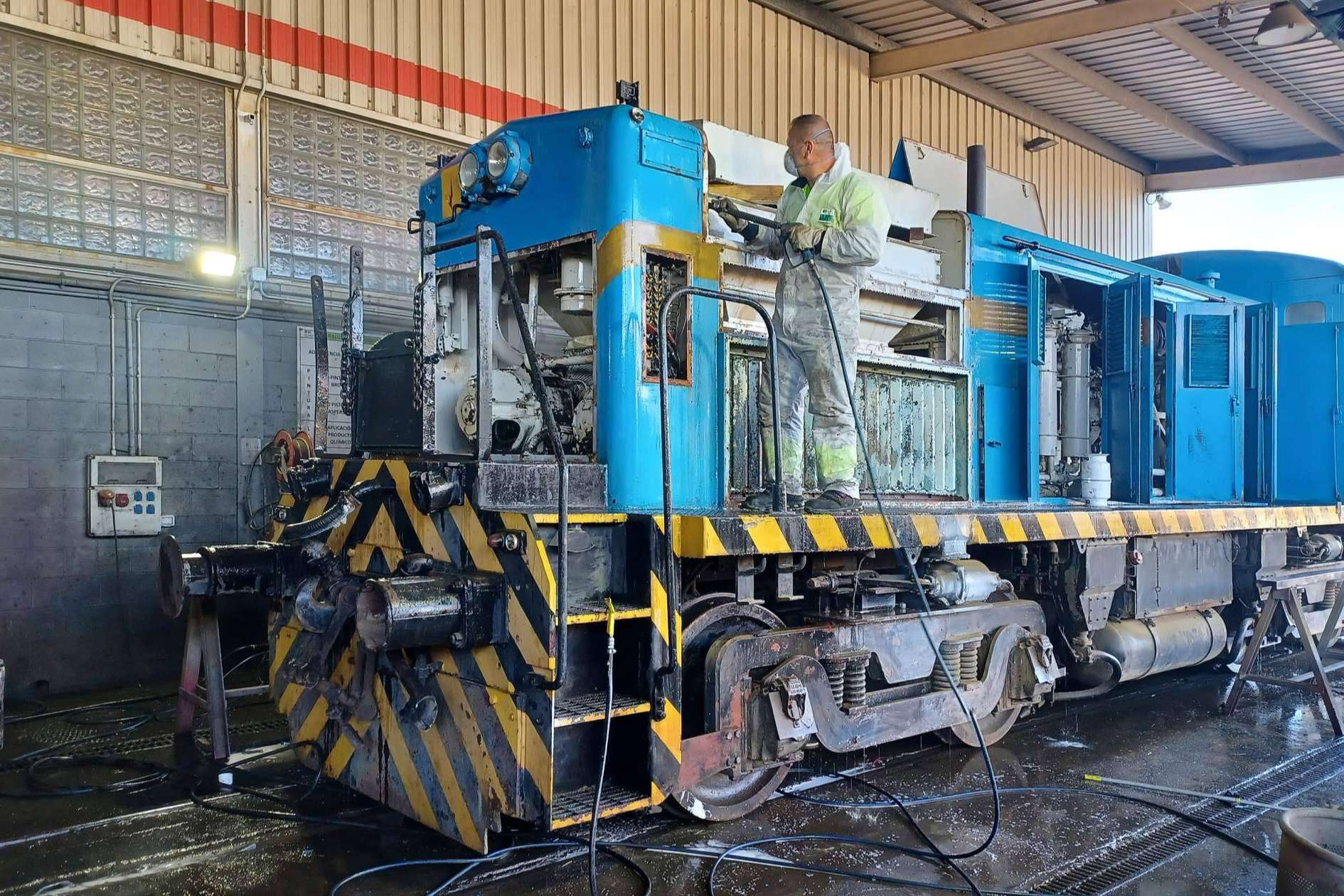 La Fundación del Patrimonio Ferroviario inicia la restauración de la locomotora militar norteamericana Baldwin 61268