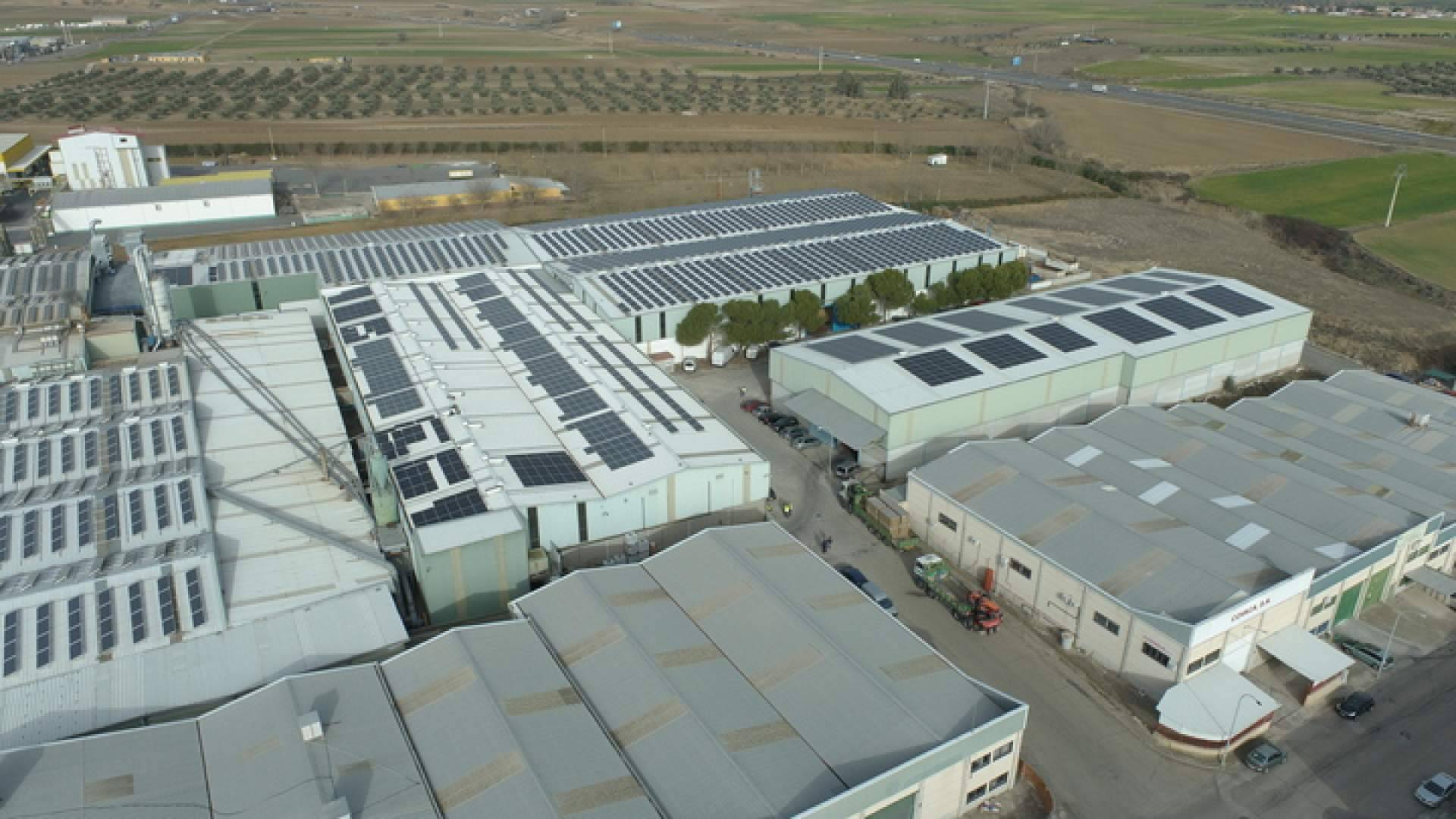 La compañía toledana Top Form apuesta por el autoconsumo de la mano de E4e Soluciones
