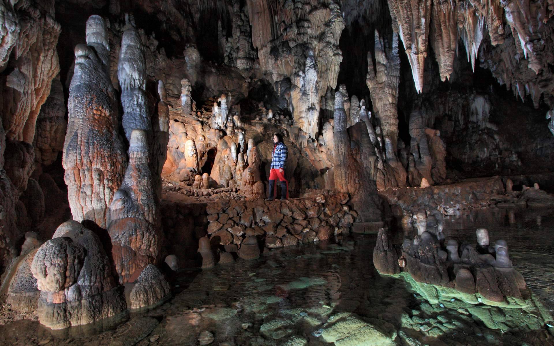 Turismo económico en primavera; varios de los mejores planes en minas y cuevas turísticas