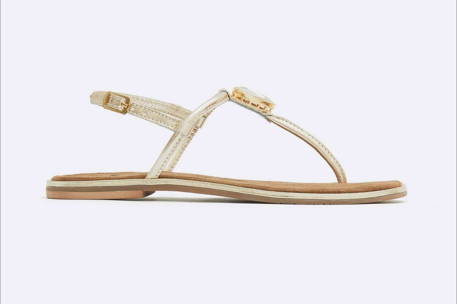 Cuplé anuncia el lanzamiento de las sandalias Joya, una colección infalible