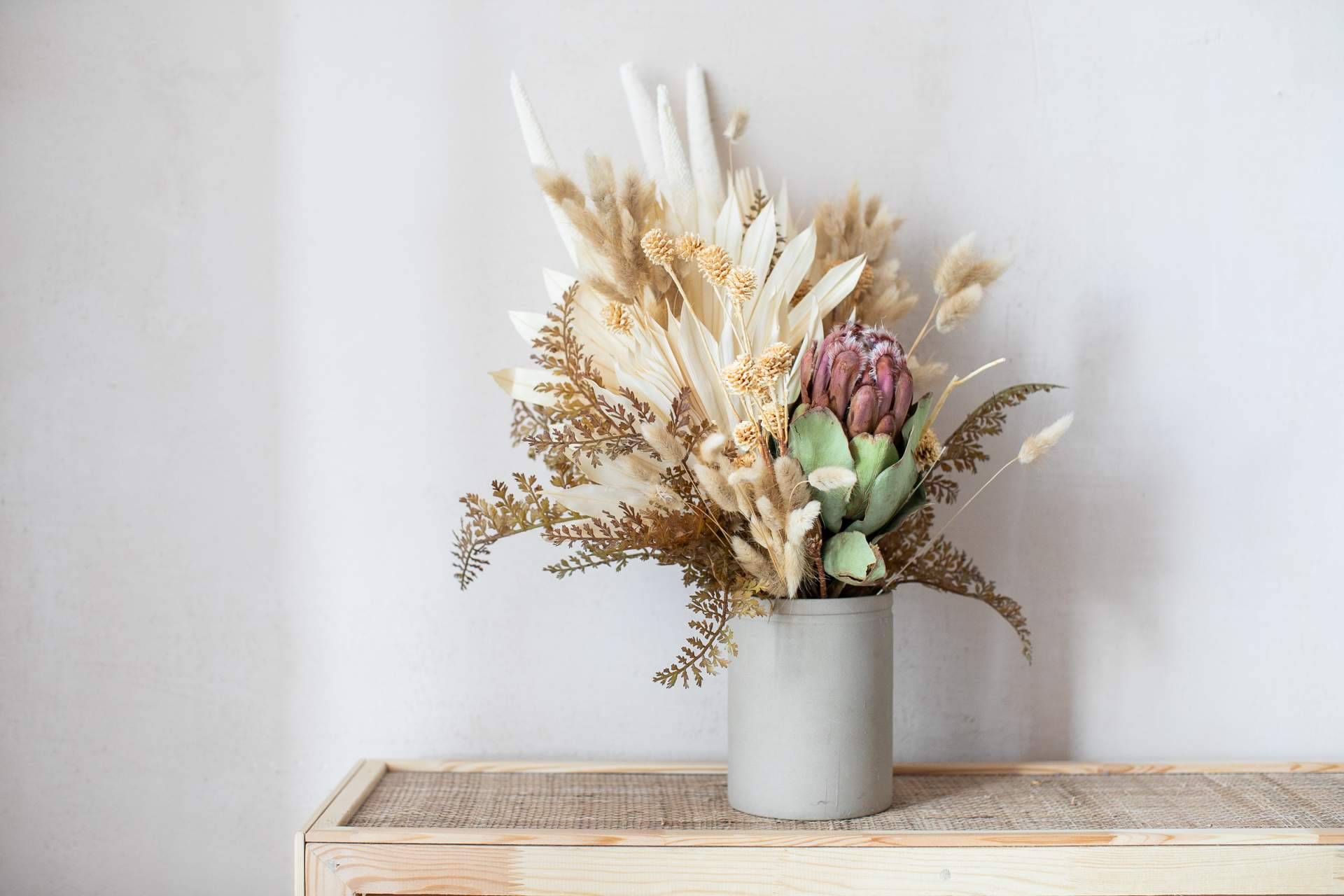 La flor seca, un elemento decorativo para el hogar