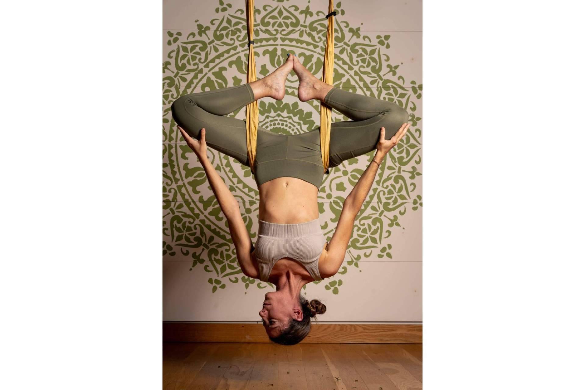 Los beneficios del Yoga Aéreo en The Garden