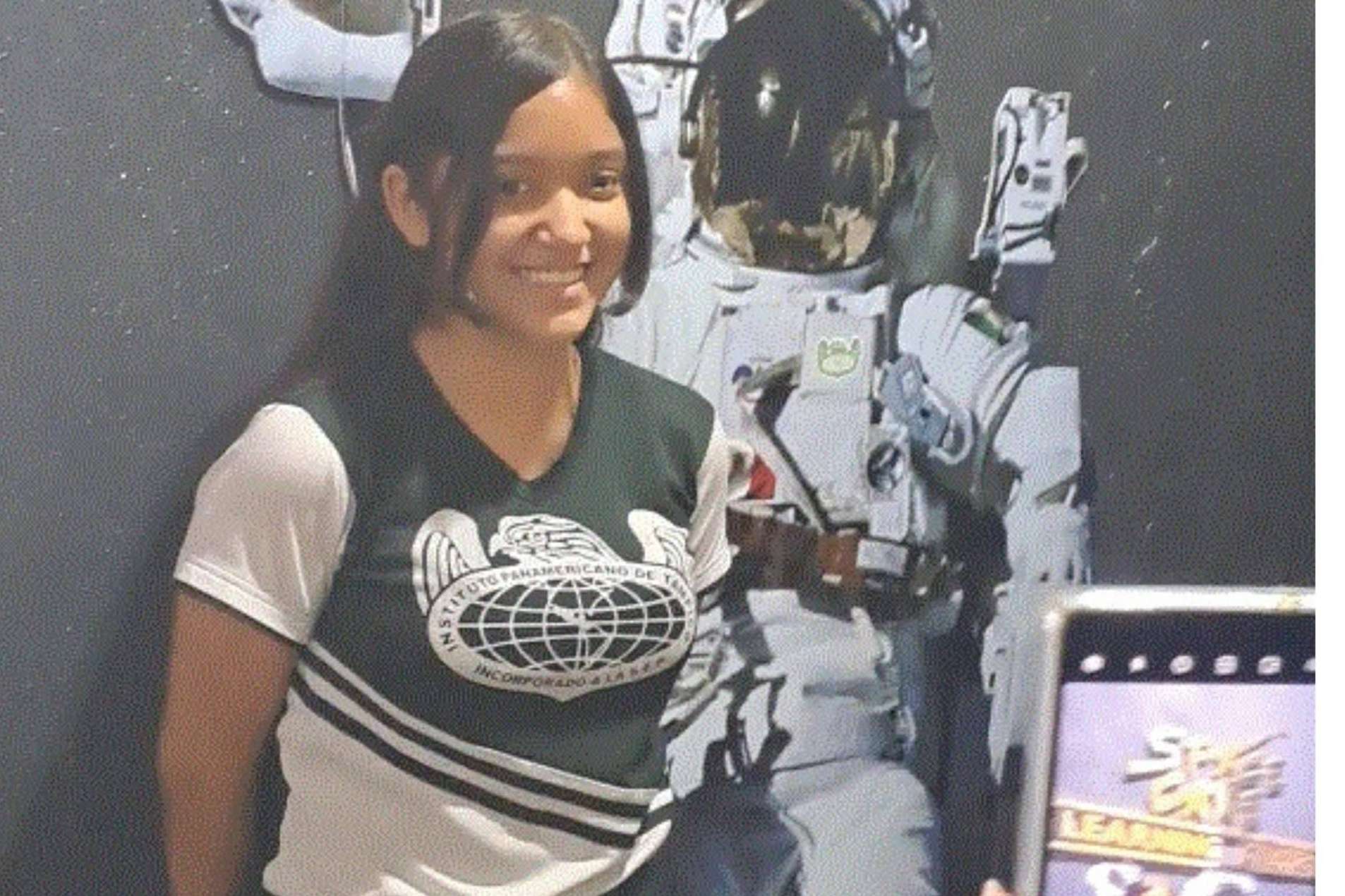 Alumna del Instituto Panamericano de Tampico entrevista al astronauta Frank Rubio desde la Estación Espacial Internacional