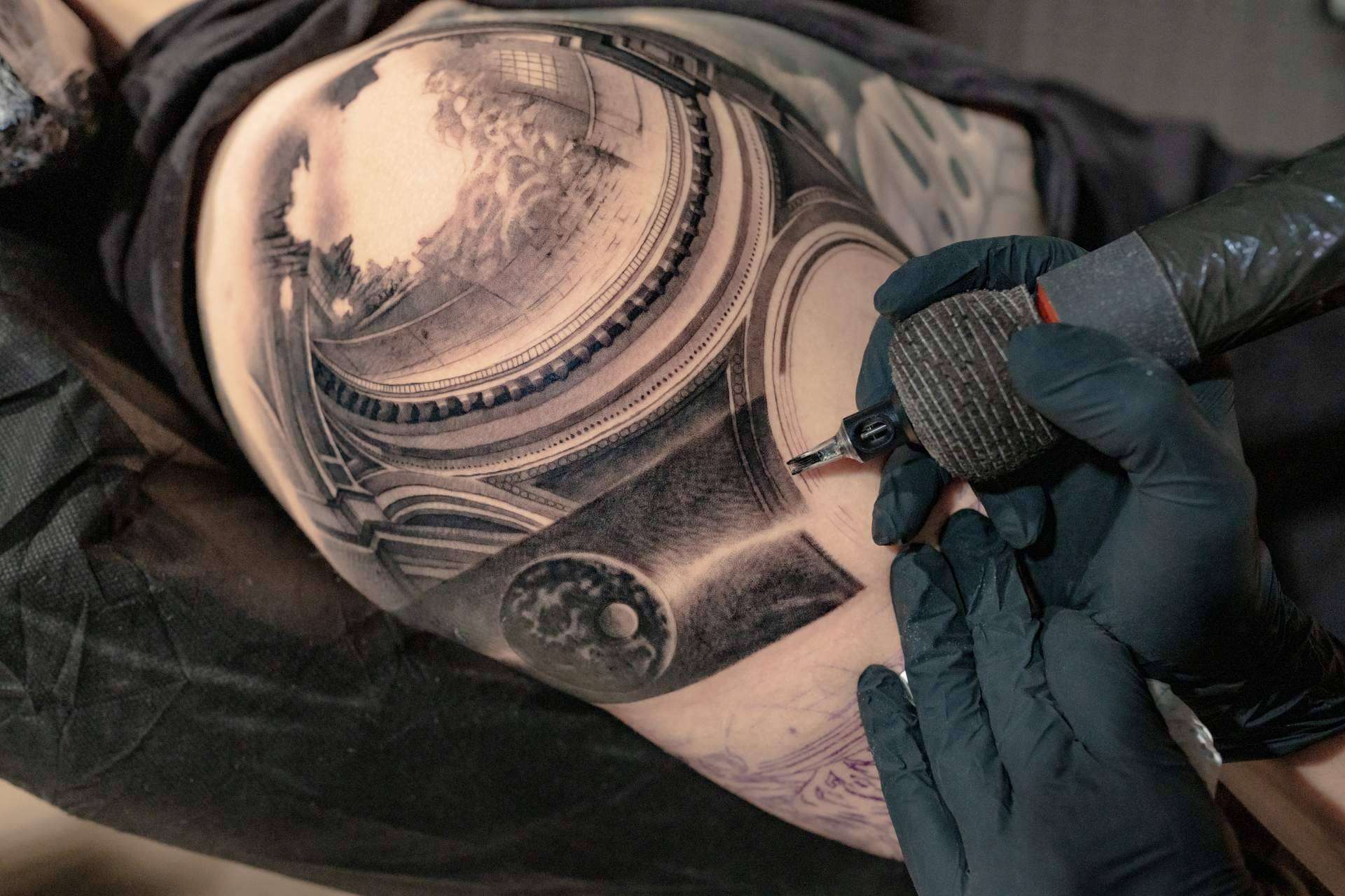 Habbility ofrece un curso de tatuajes en el brazo para hombre que no deja de ganar adeptos