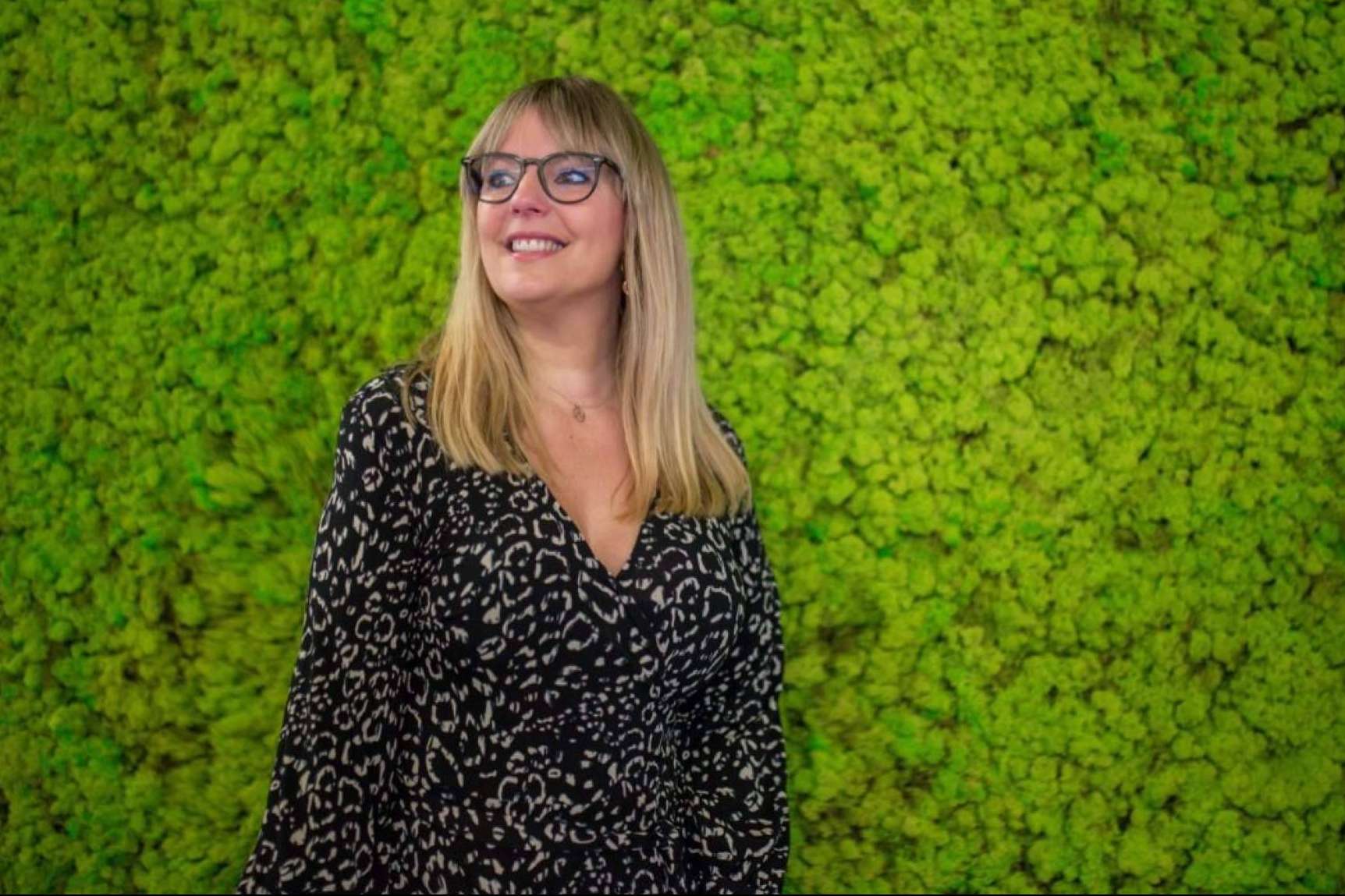 Júlia Parés, CEO de Emociona Marketing, conecta a marcas y personas a través del marketing emocional
