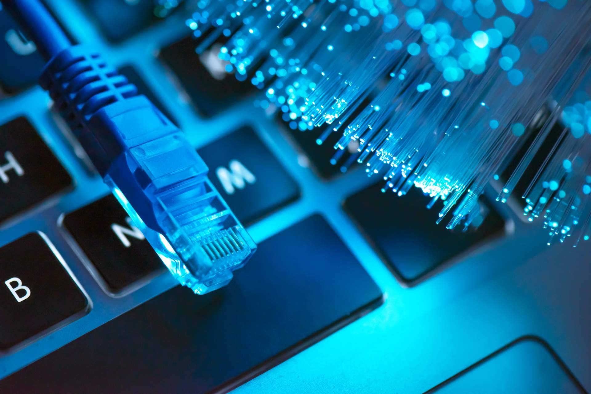 La Fibra Óptica Plástica puede ser la solución definitiva en el mundo de la conectividad
