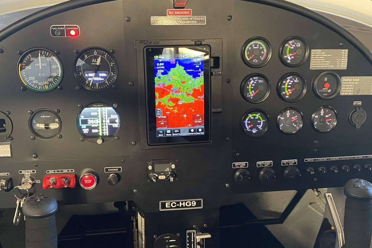 Asturfly ofrece vuelos turísticos en ultraligero