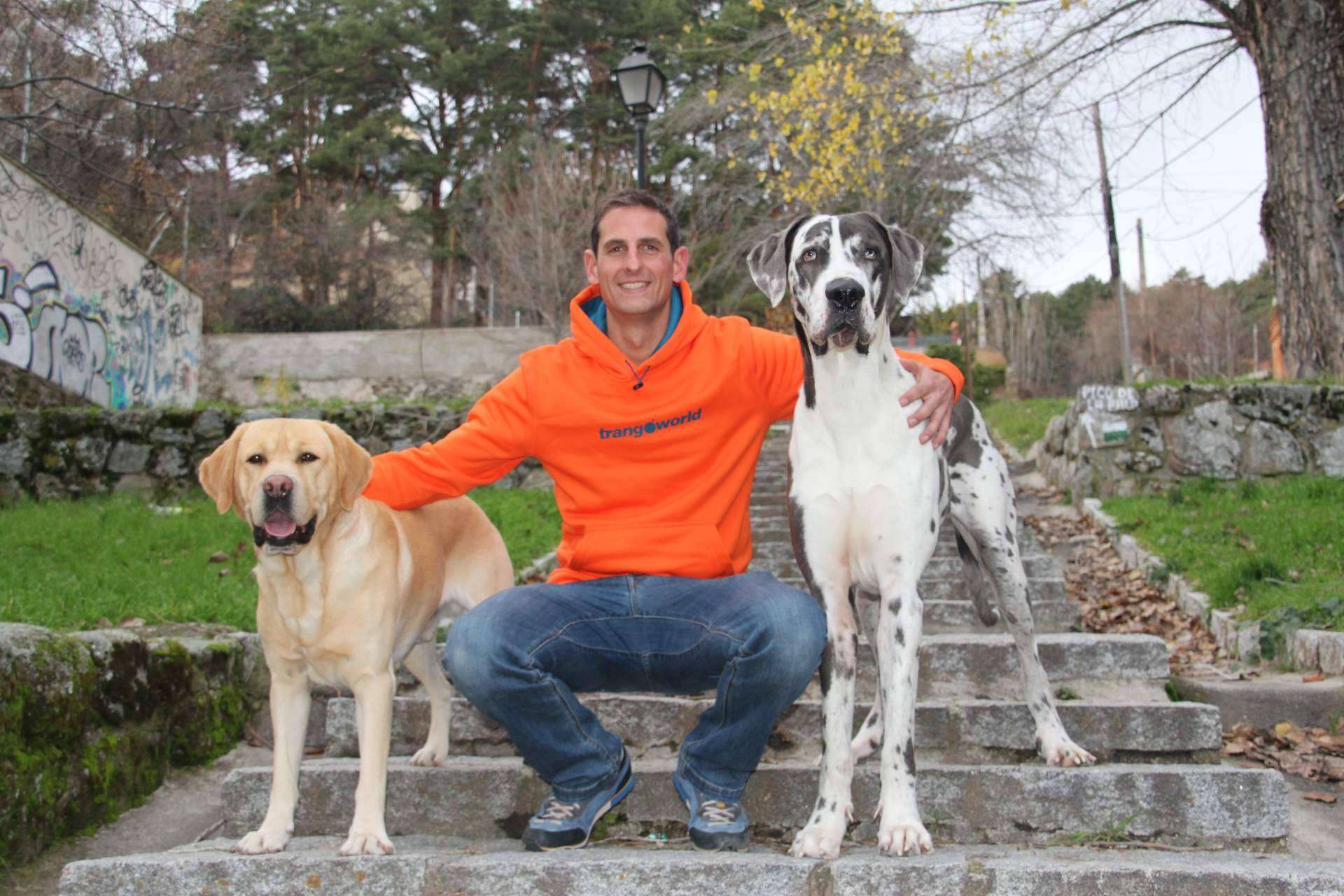 Crear una conexión con una mascota, de la mano de Carlos Rives